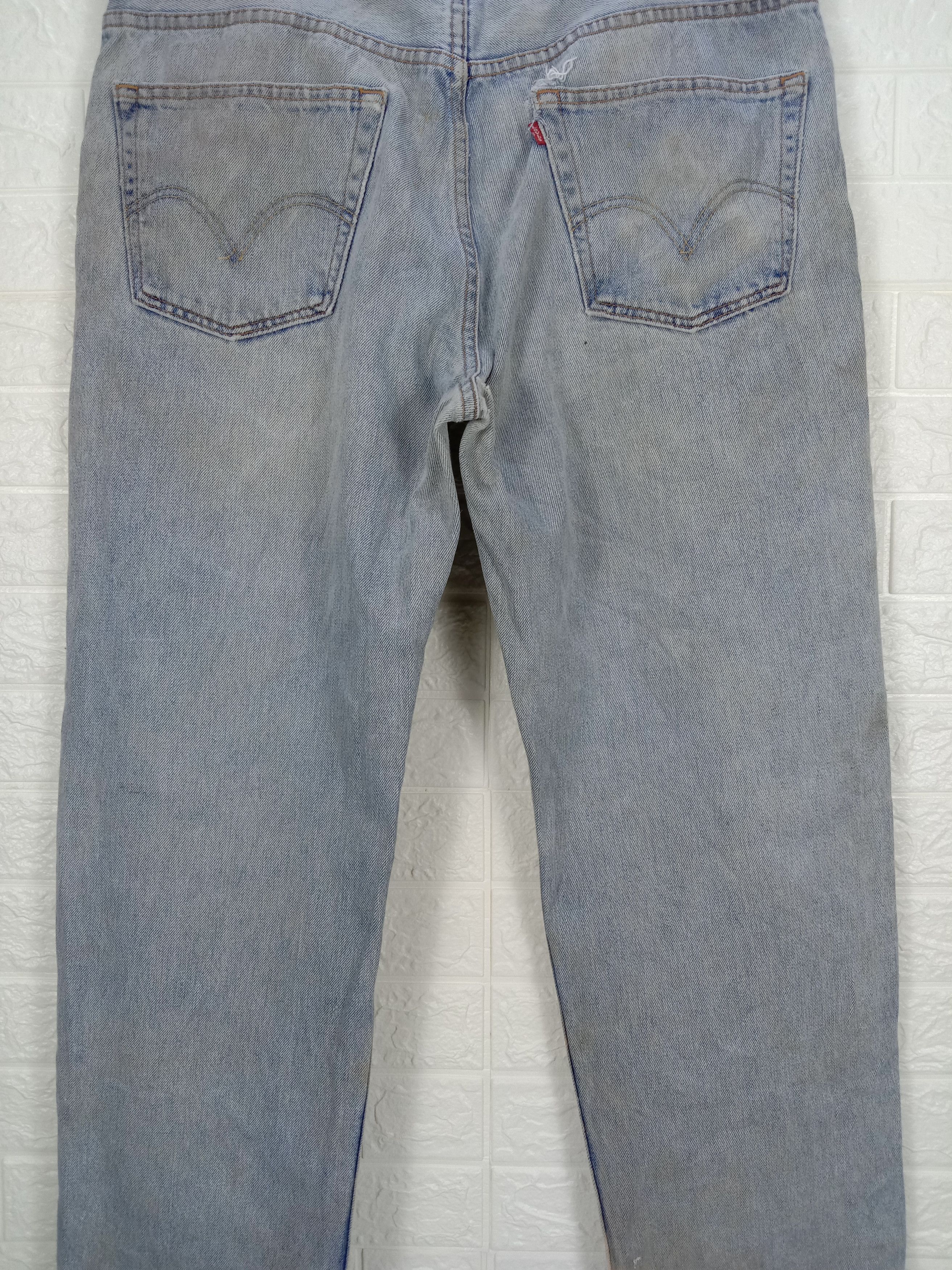 Levi's × Levi's Vintage Clothing Vintage Levi's 550 Jeans Dirty Wash Distressed Denim Size US 40 / EU 56 - 7 Thumbnail