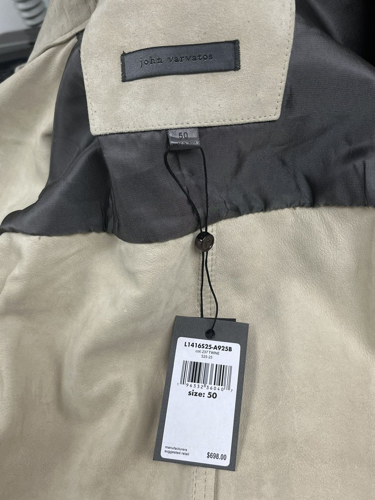 John Varvatos Izzy shirt jacket. Size EU 50 USA 40 Size US M / EU 48-50 / 2 - 14 Thumbnail