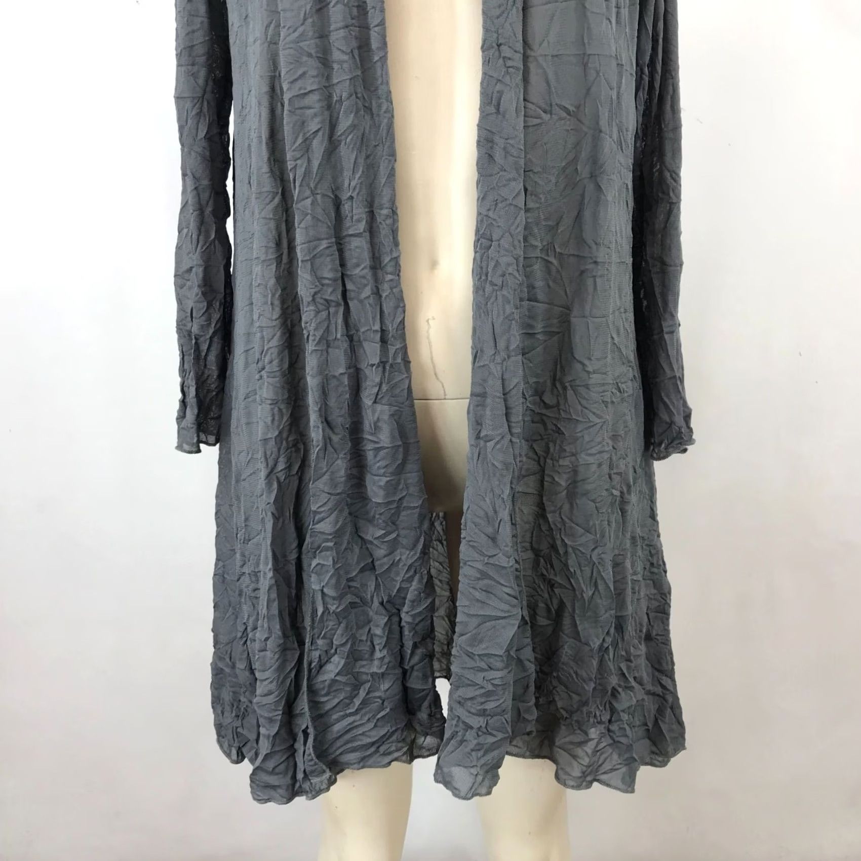 Vintage COMFY USA WOMEN'S XS GRAY SHEER LONG SLEEVE OPEN POLYESTER CARDIGAN Size XS / US 0-2 / IT 36-38 - 3 Thumbnail