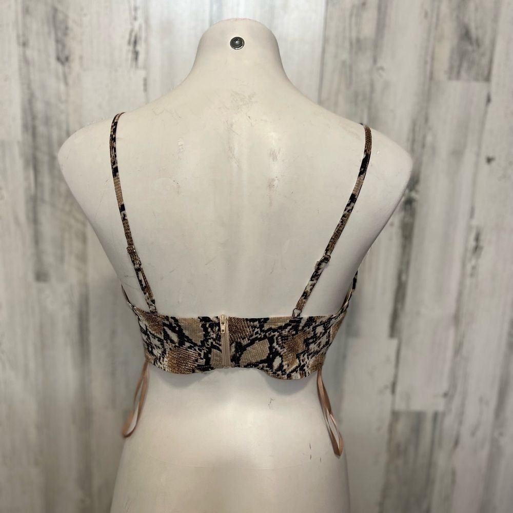 Forever 21 Forever 21 Snakeskin Print Crop Top Size L – Adjustable Stra Size L / US 10 / IT 46 - 2 Thumbnail
