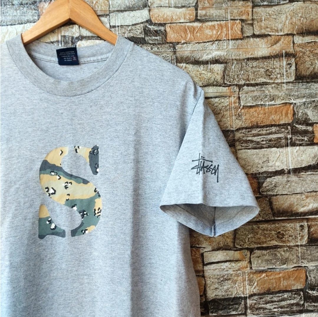 Stussy Vintage STUSSY S Camo Logo Tshirt Size US M / EU 48-50 / 2 - 3 Thumbnail