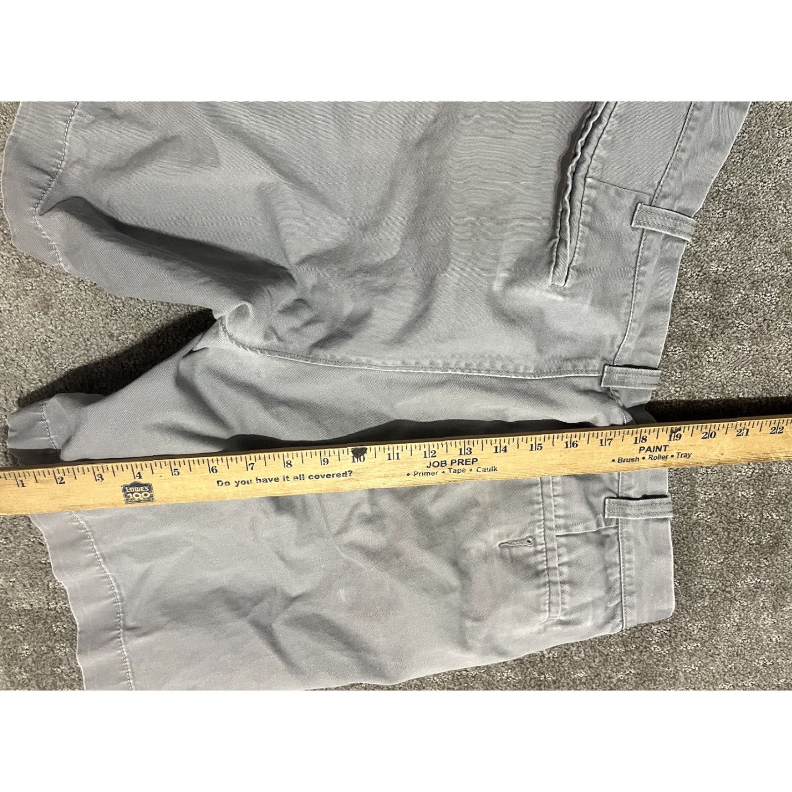J.Crew J. Crew Men's Gray Solid Flat Front Gramercy Short Size 33 Cargo Pocket Cotton Spandex Belt Loops Inseam 8.5 in Regular Fit Size US 33 - 4 Thumbnail