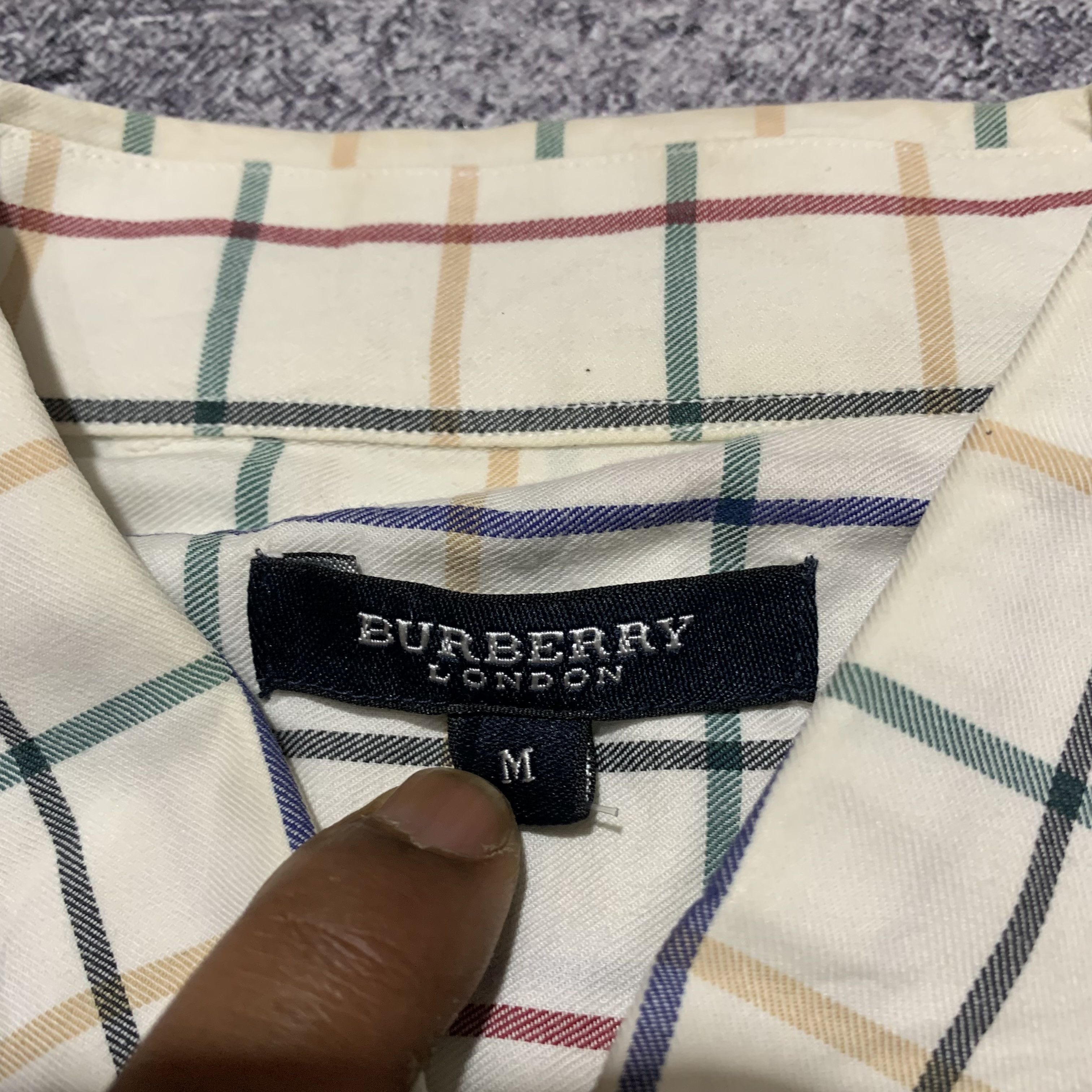 Burberry 2000s Burberry Plaid Pocket Button Shirt Size US M / EU 48-50 / 2 - 8 Thumbnail