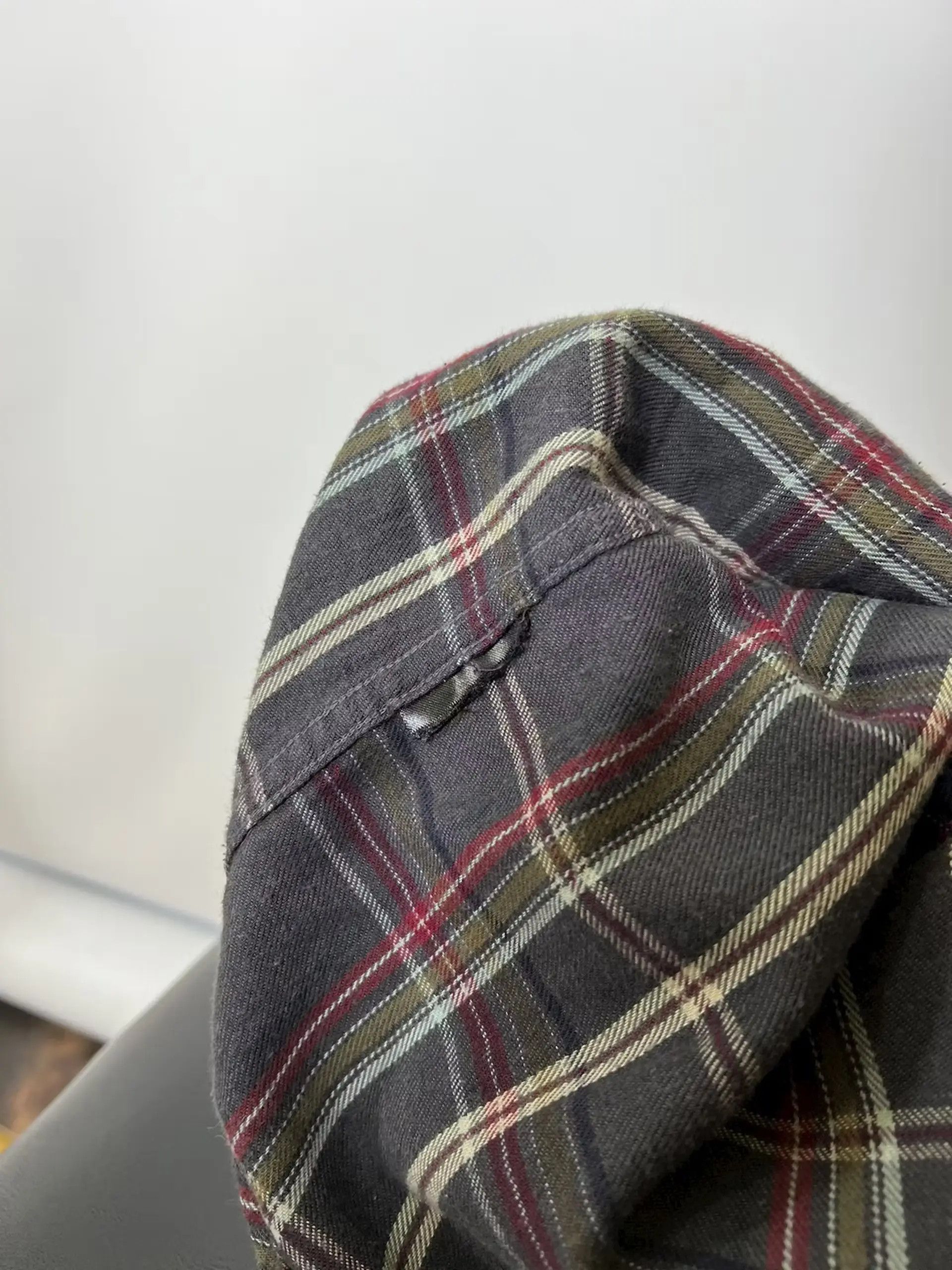 Barbour × Designer Barbour international check long sleeve shirt Size US M / EU 48-50 / 2 - 5 Thumbnail