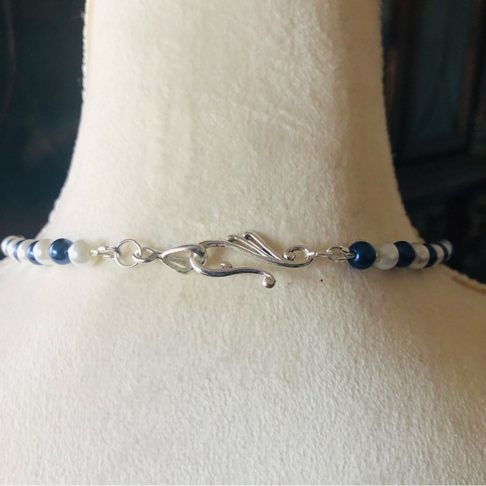Handmade Handcrafted repurpose royal blue chandelier Pearl necklace Size ONE SIZE - 8 Thumbnail