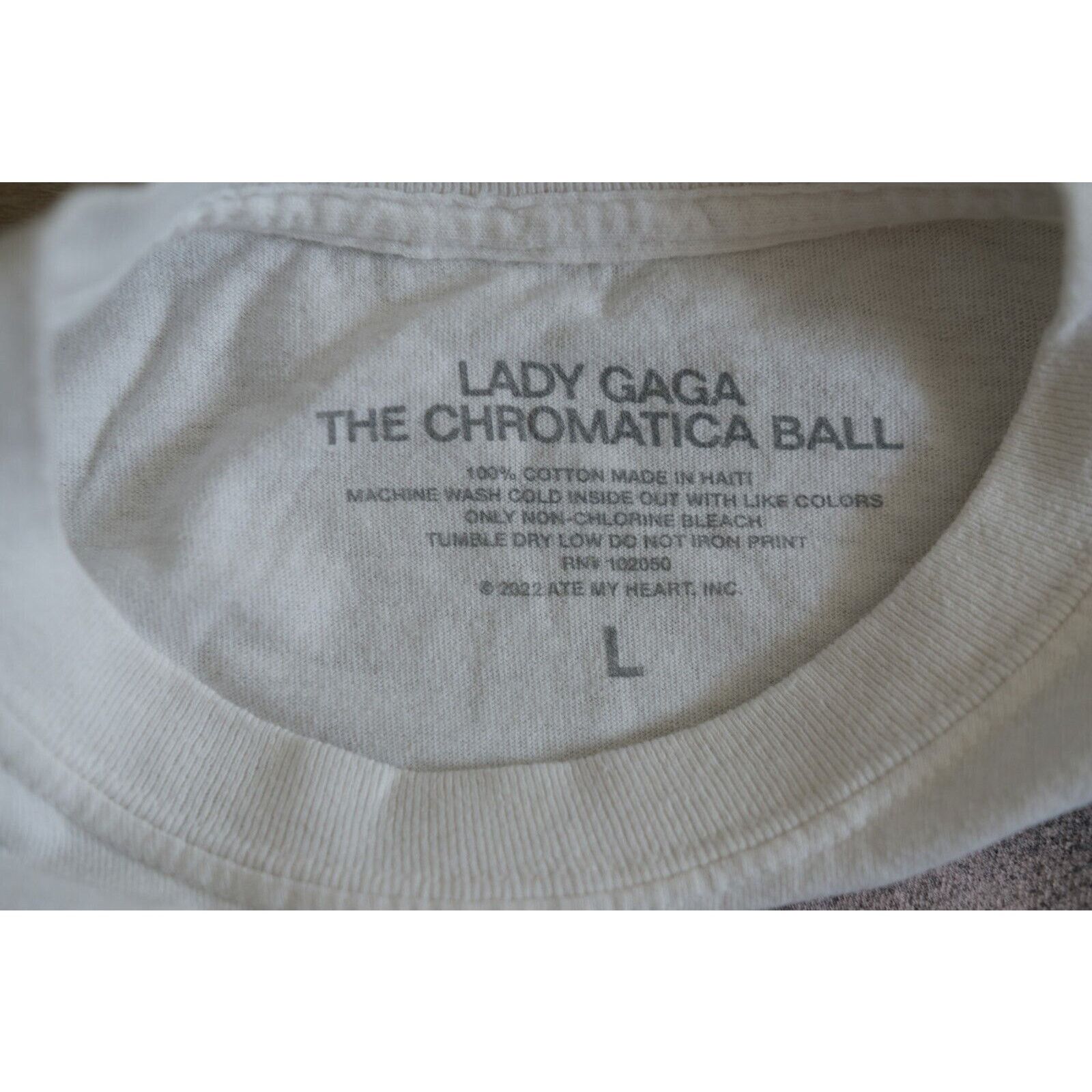 Other Vintage 2020 Lady Gaga The Chromatica Ball Tour T-Shirt L Size US L / EU 52-54 / 3 - 4 Thumbnail
