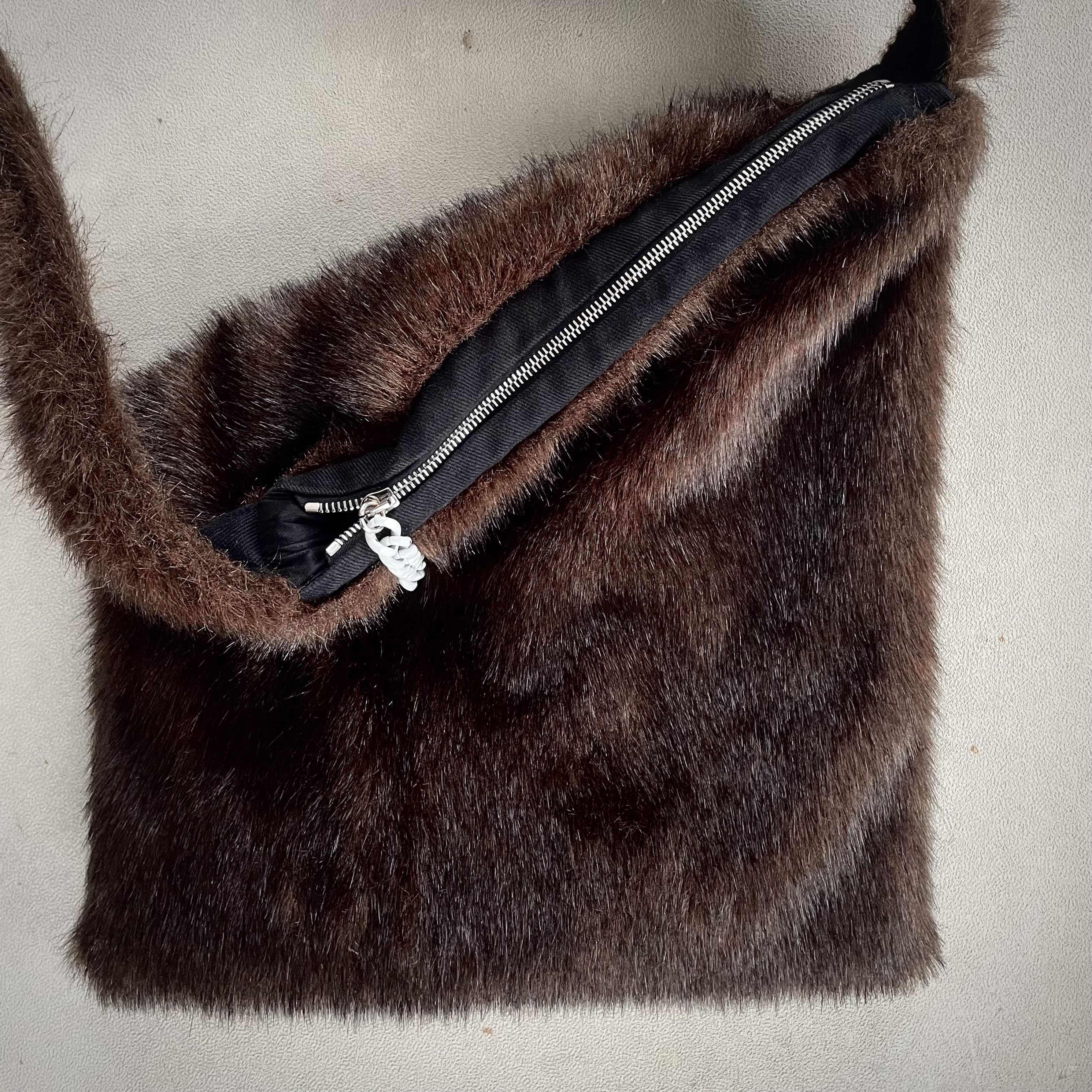 Raf Simons FW20 Fur Side Bag Size ONE SIZE - 4 Thumbnail