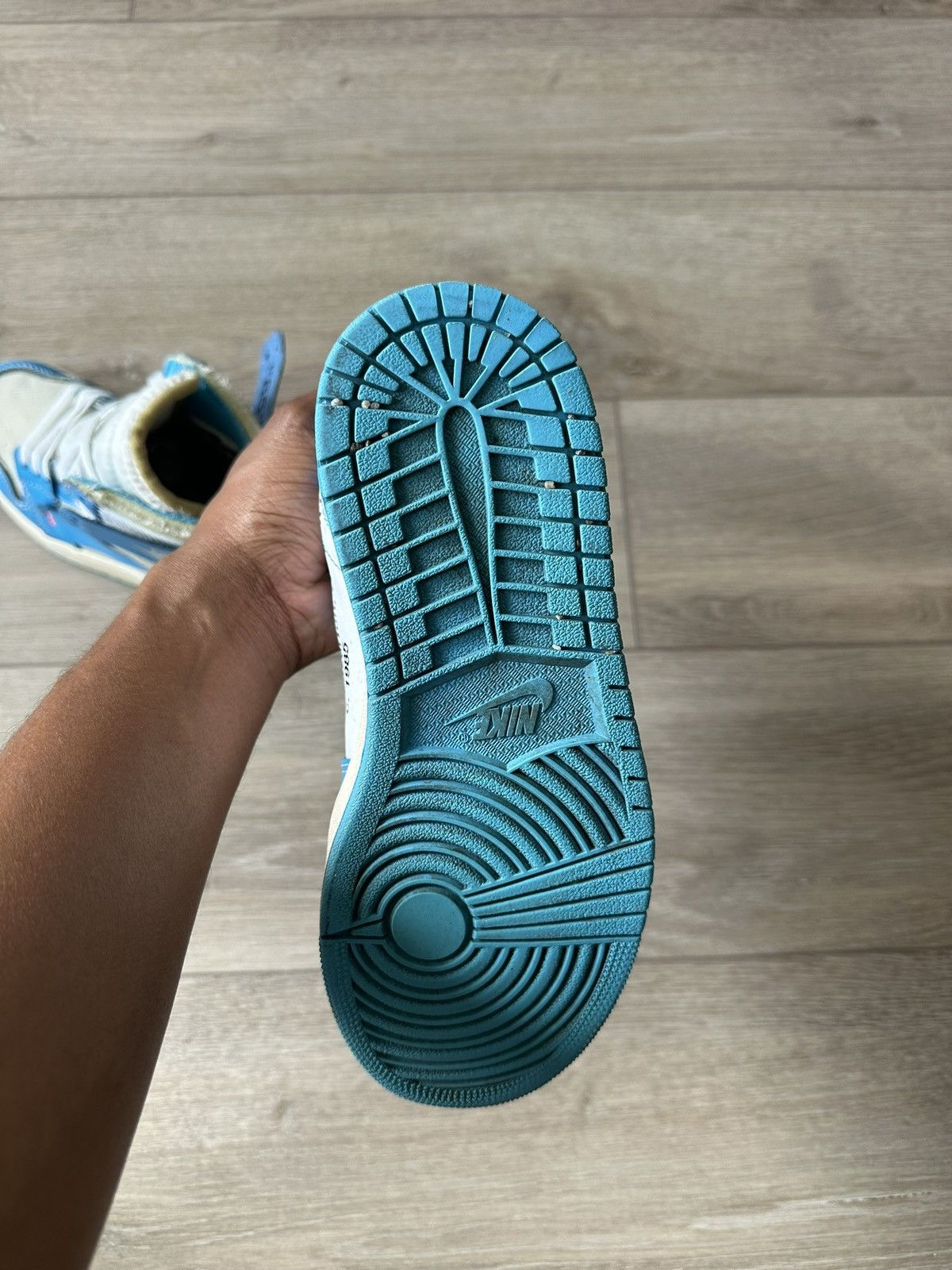 Jordan Brand × Off-White Jordan 1 Retro OG x Off-White High UNC Sz 6 Size US 6 / EU 39 - 25 Thumbnail