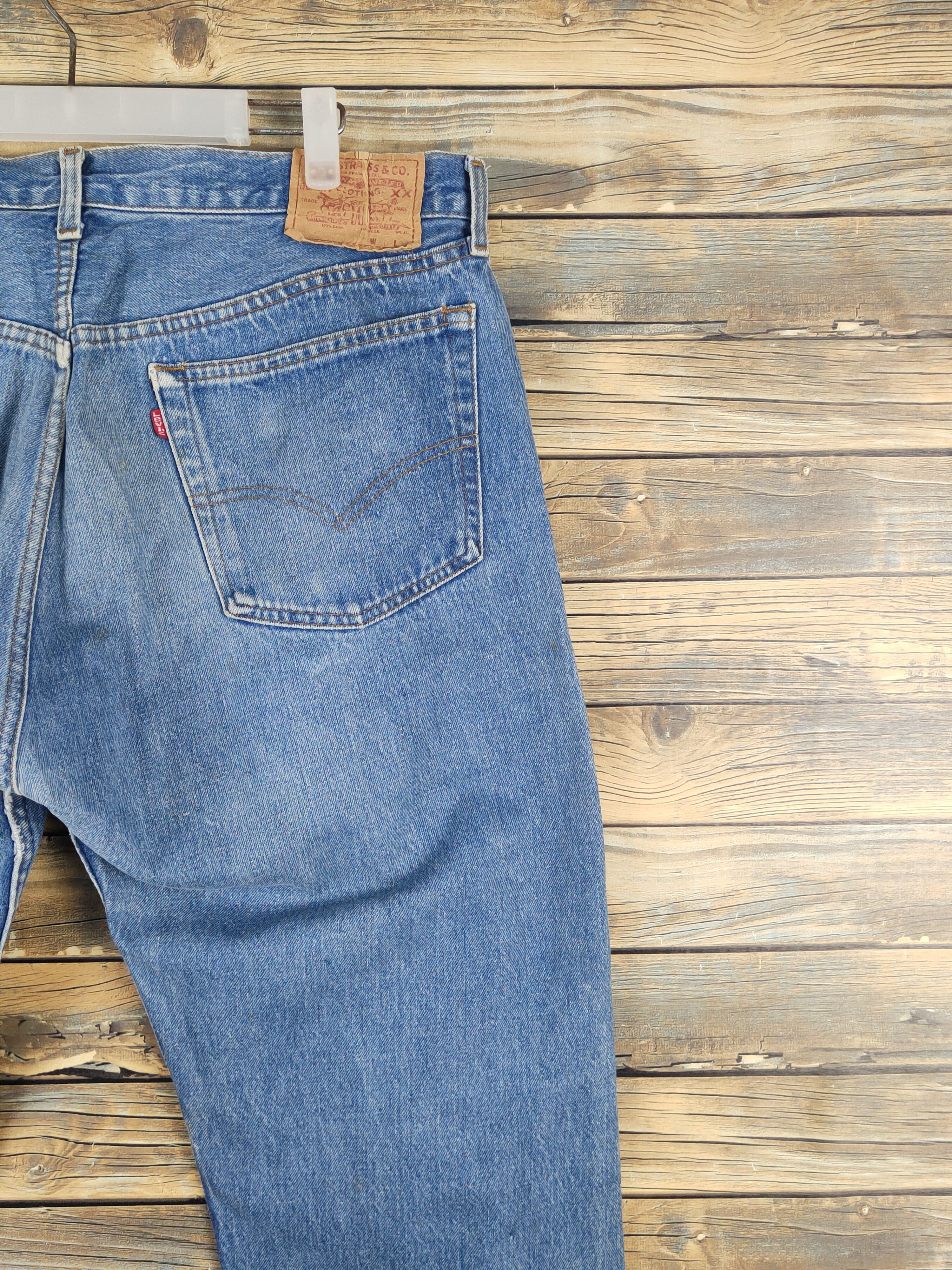 Levi's Levi's vintage Blue Distressed Ripped denim Jeans #W1324 Size US 37 - 12 Thumbnail