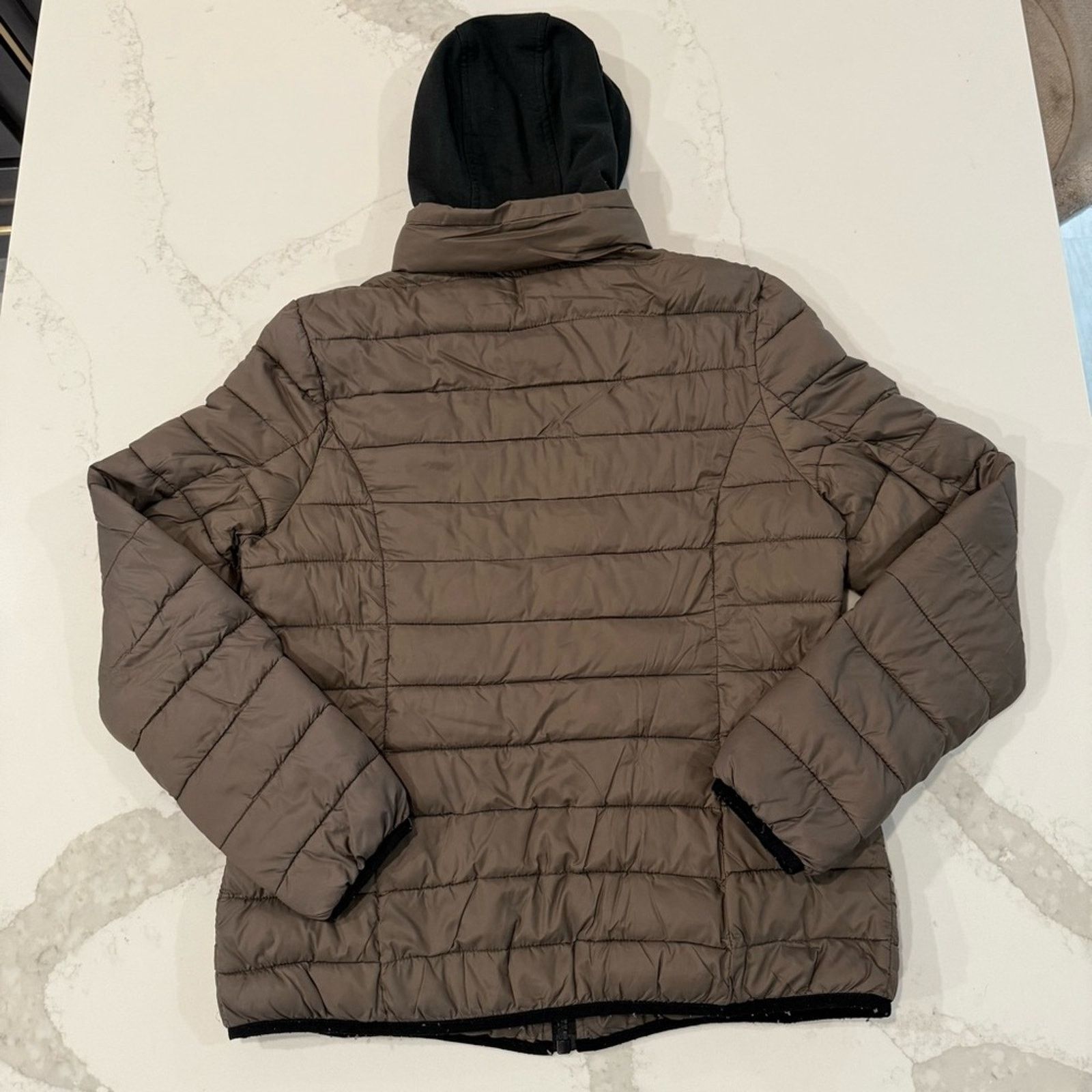 Guess Guess Detachable Hoodie Puffer Jacket Women’s Large Taupe Size L / US 10 / IT 46 - 14 Thumbnail