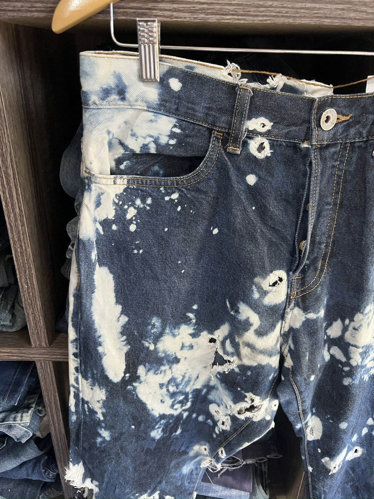 H&M 🔥Thrashed H&M Tie Dye Distressed Denim Size US 33 - 5 Thumbnail