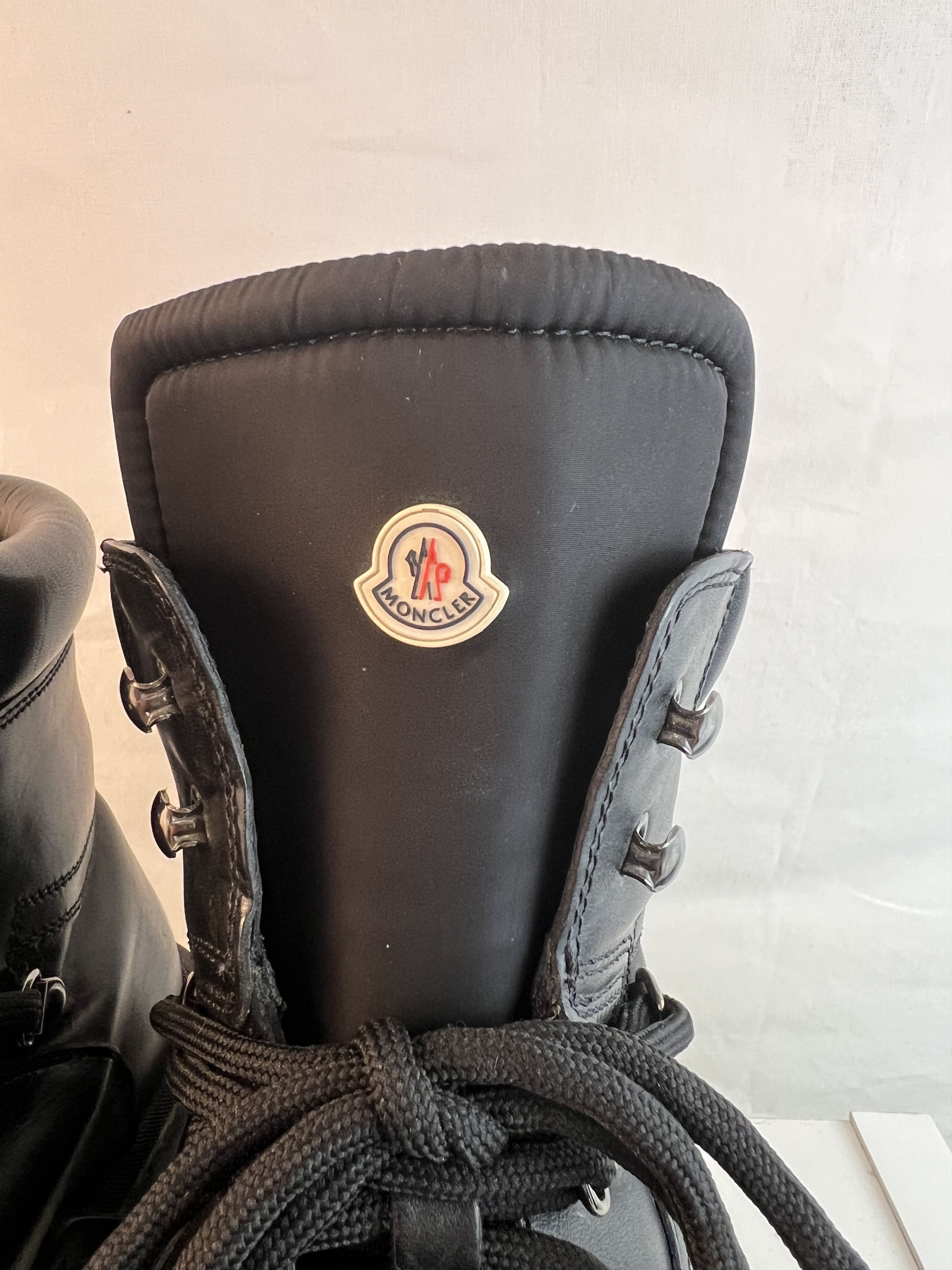 Moncler Moncler - Gently Worn Hiking Boot in Smooth Leather Size 11 Size US 11 / EU 44 - 9 Thumbnail