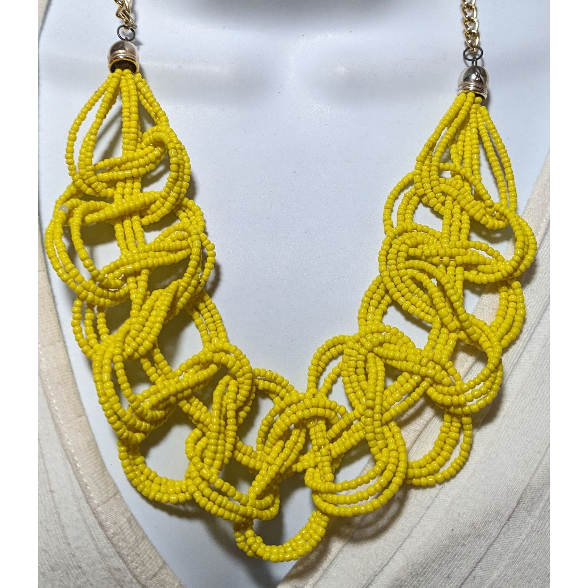 Other Braided Yellow Glass Seed Bead Necklace Size ONE SIZE - 5 Thumbnail