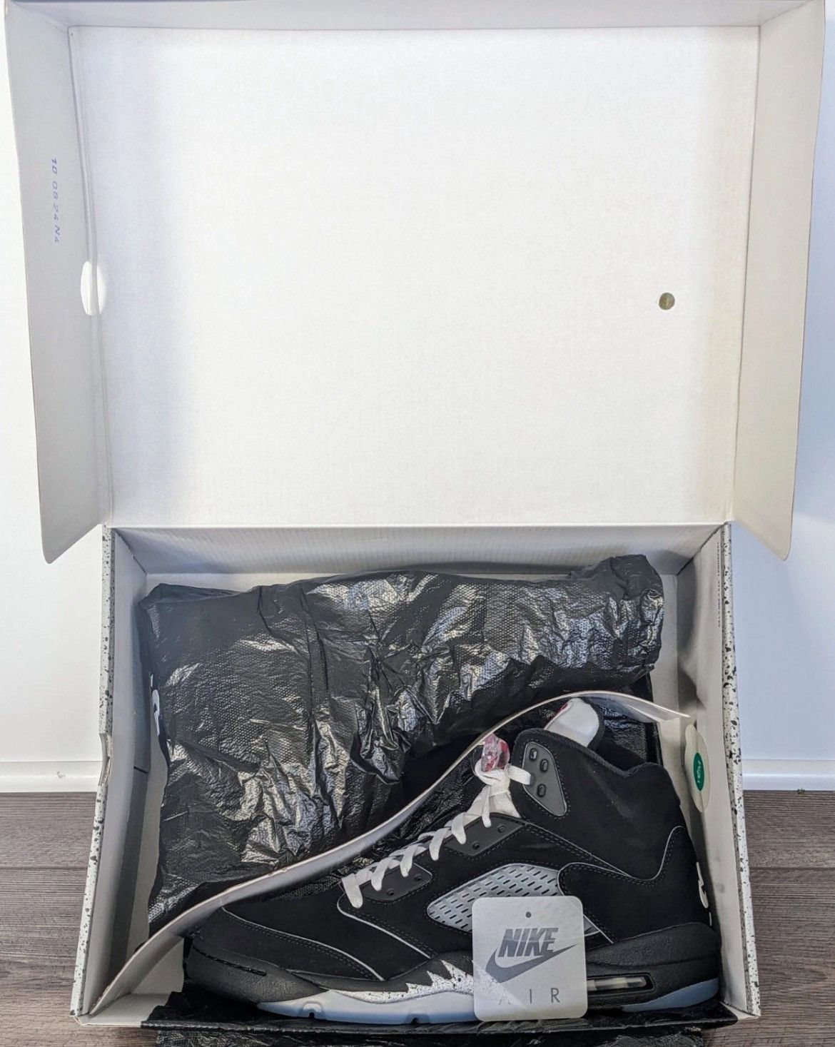 Jordan Brand Jordan 5 OG “Black Metallic” Reimagined Size US 12 / EU 45 - 2 Thumbnail
