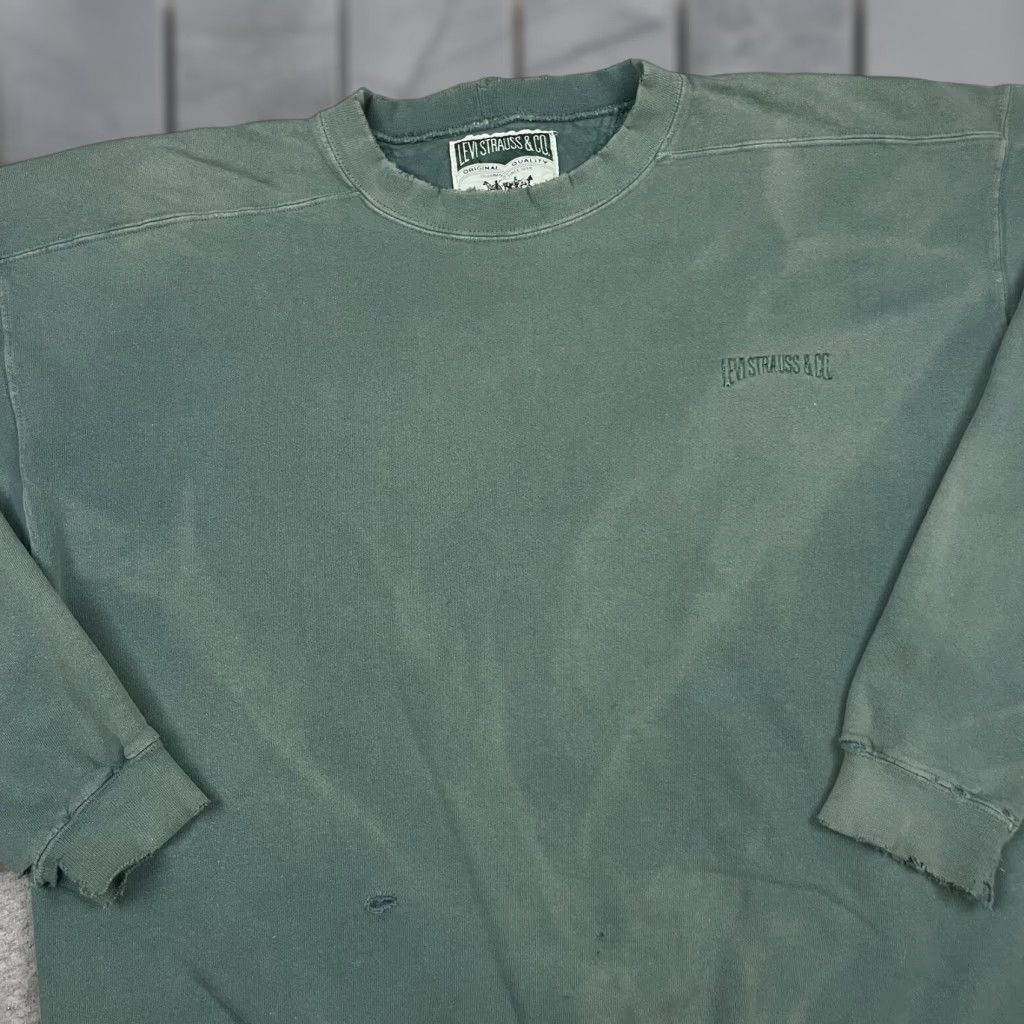 Levi's VINTAGE Levi’s Sweatshirt Mens M Green Sun Fade Distressed Logo 90s USA Pullover Casual Rock Size US M / EU 48-50 / 2 - 1 Thumbnail