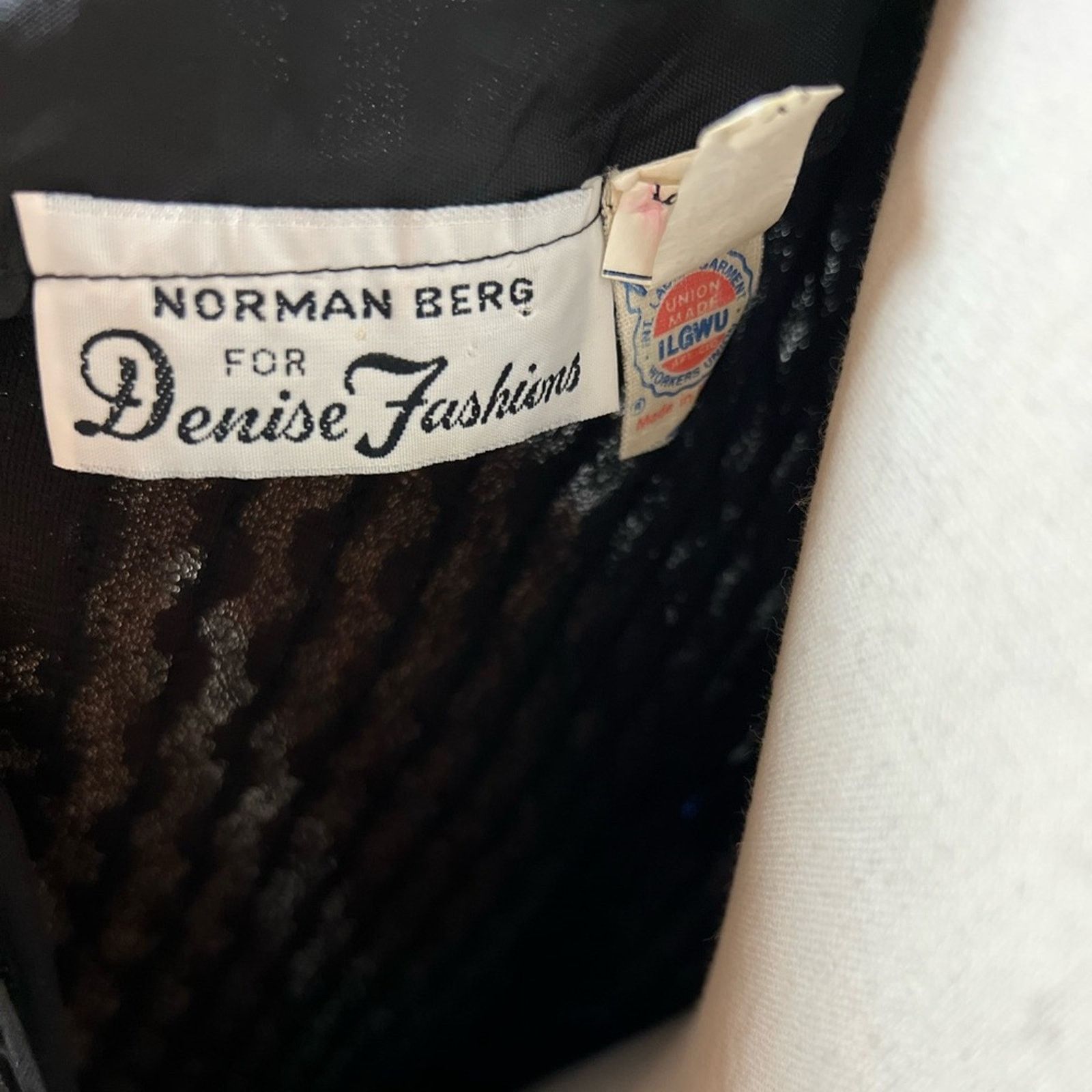 Vintage Fabulous Vintage 1980s Norman Berg Sequin Dress! Size L / US 10 / IT 46 - 7 Thumbnail