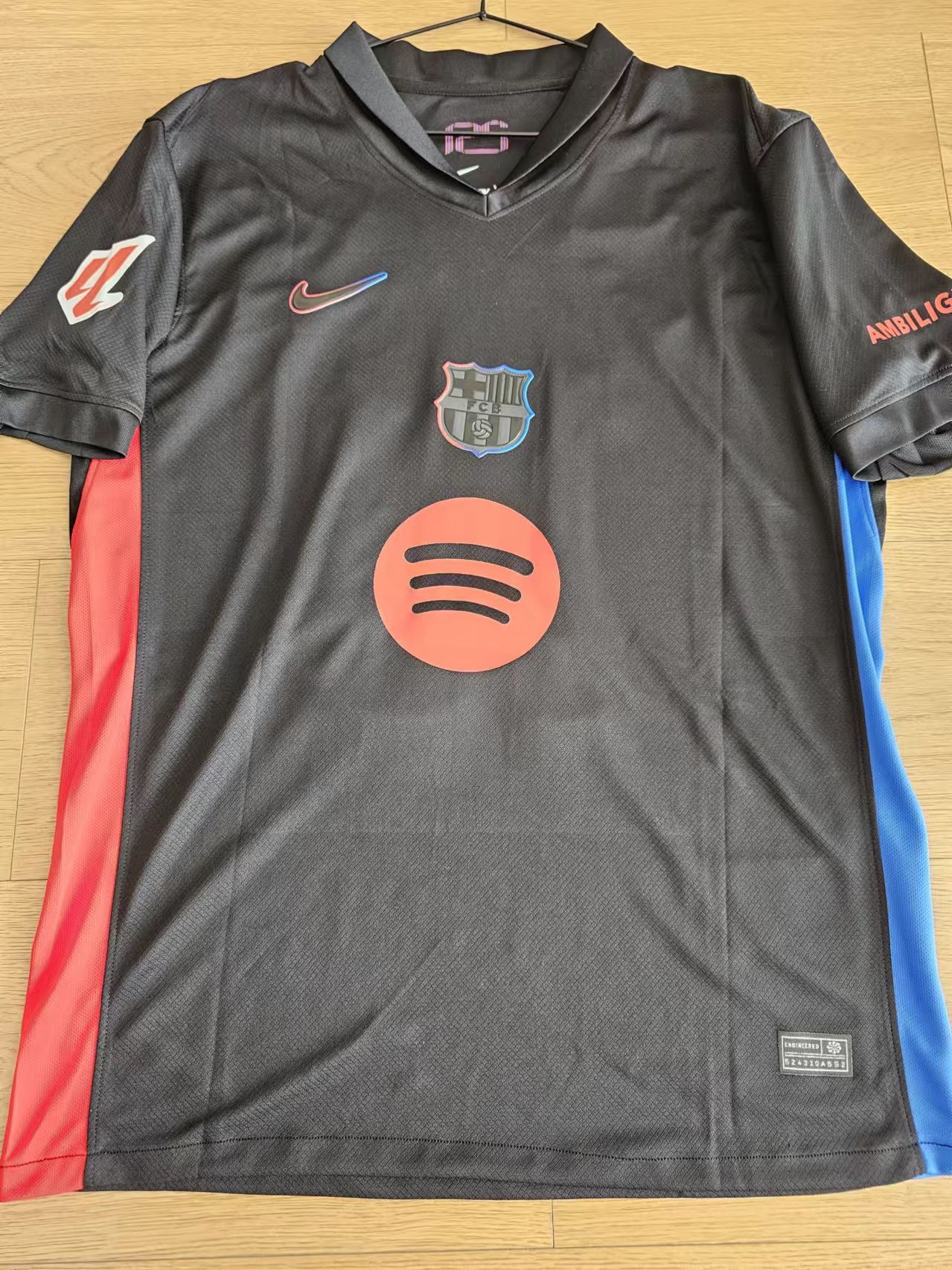Other 2024 25 Barcelona 19 Yamal Jersey Away M Size US M / EU 48-50 / 2 - 2 Thumbnail