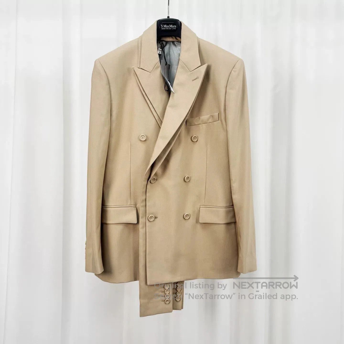 Dior dior beige double. Size US L / EU 52-54 / 3 - 1 Thumbnail