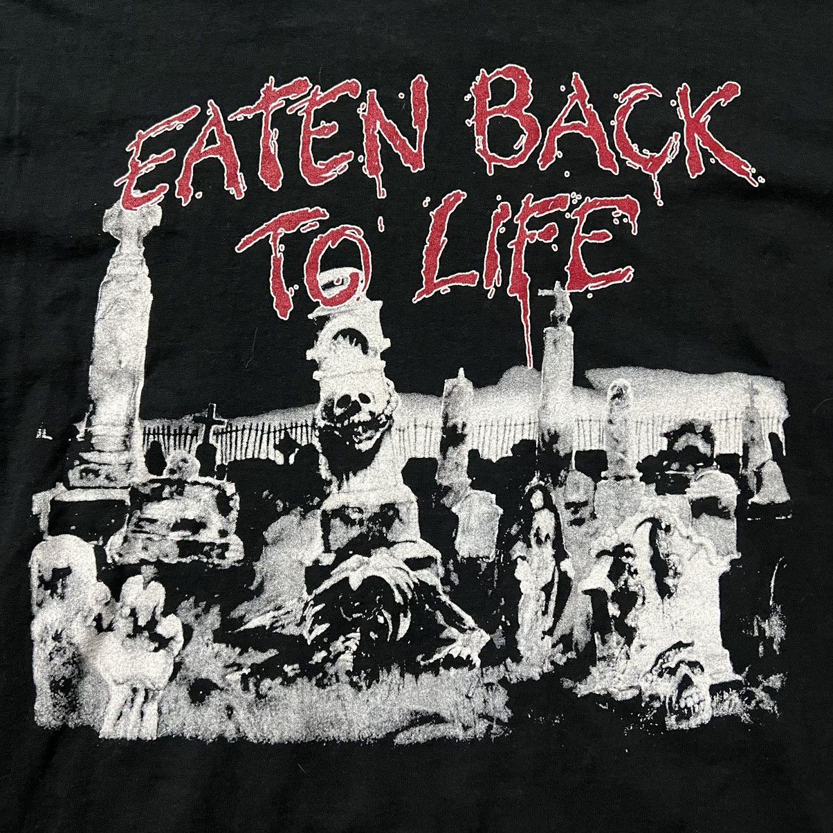 Band Tees × Vintage Vintage ‘02 Cannibal Corpse Eaten Back To Life Band T-Shirt Size US XL / EU 56 / 4 - 7 Thumbnail