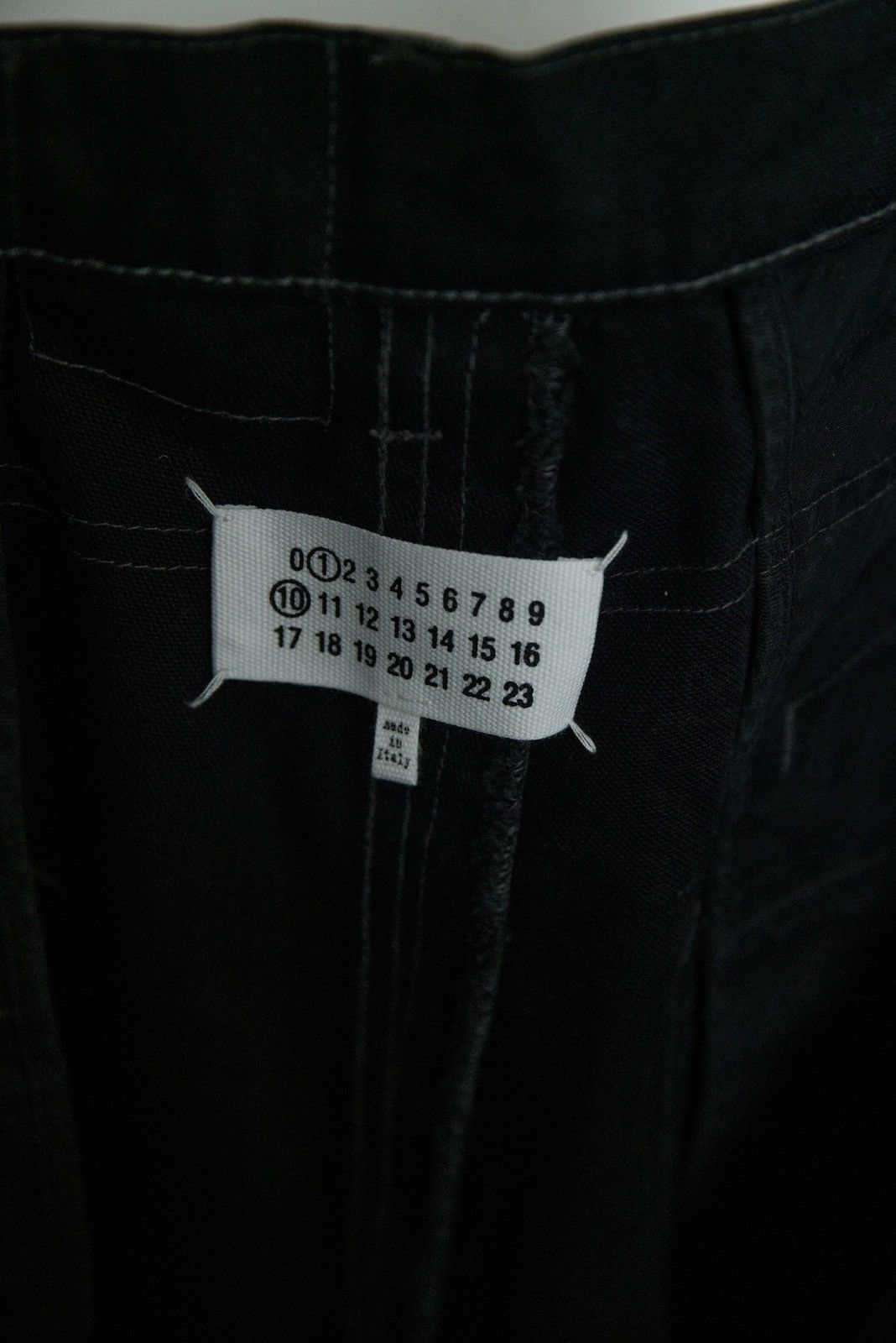 Maison Margiela Maison Margiela oversized multi pocket shorts Size US 36 / EU 52 - 10 Thumbnail