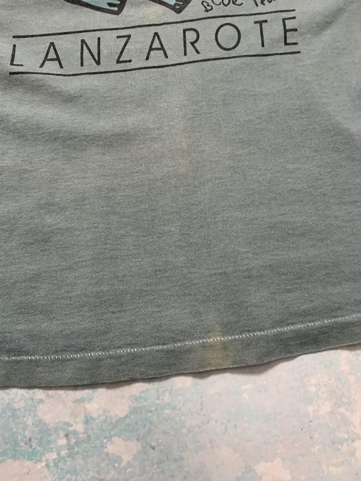 Vintage Blue Planet 90s T-Shirt Screen Stars Oversized Fade Tee Size US XXL / EU 58 / 5 - 16 Thumbnail