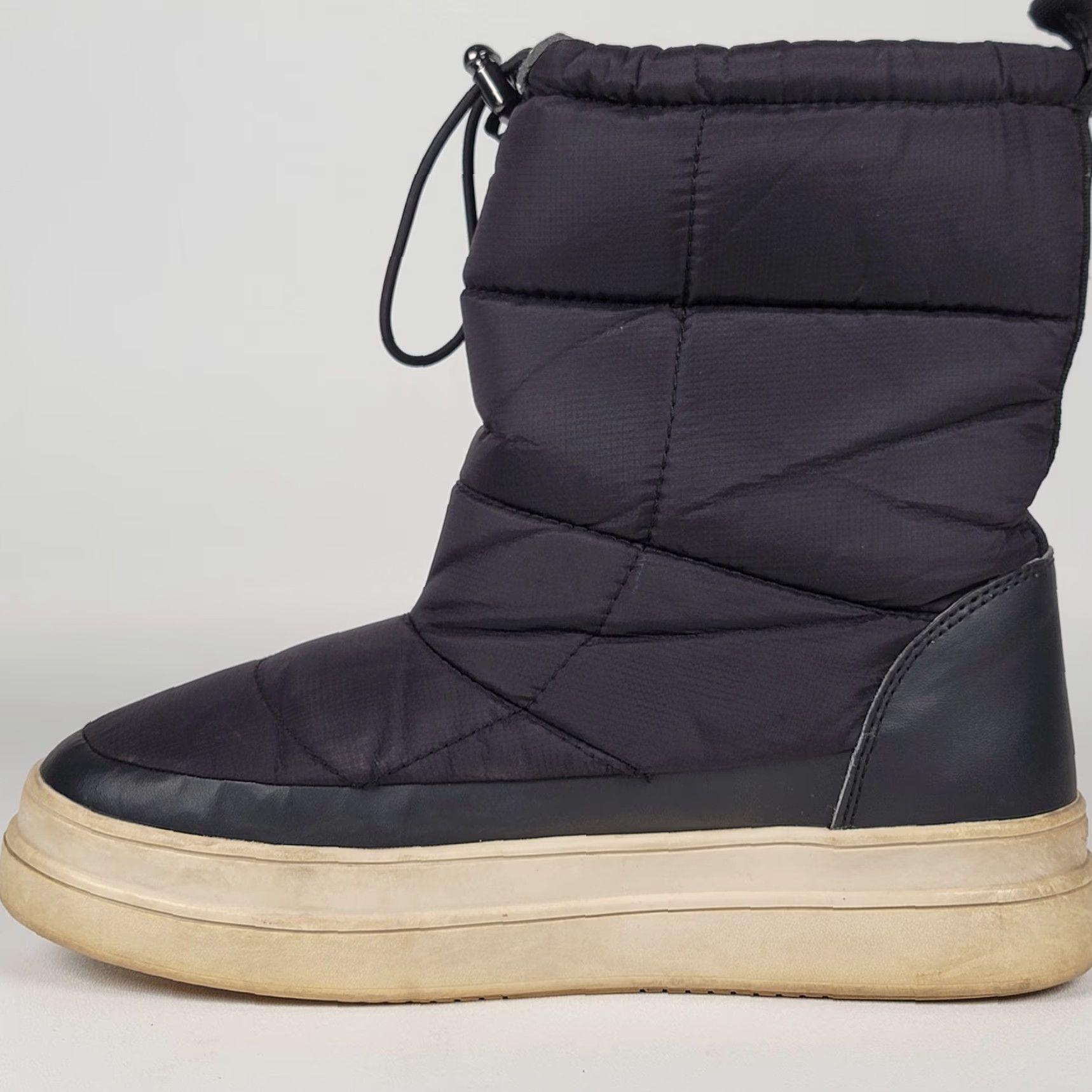 Weatherproof VINTAGE Weatherproof Noah Black Quilted Puffer Platform Boot Womens Size US 8 / IT 38 - 4 Thumbnail