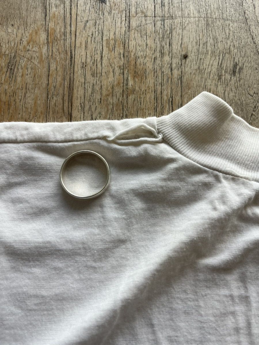 Benetton × Vintage Vintage Benetton ( big Logo ) very worn Tshirt Size US M / EU 48-50 / 2 - 9 Thumbnail