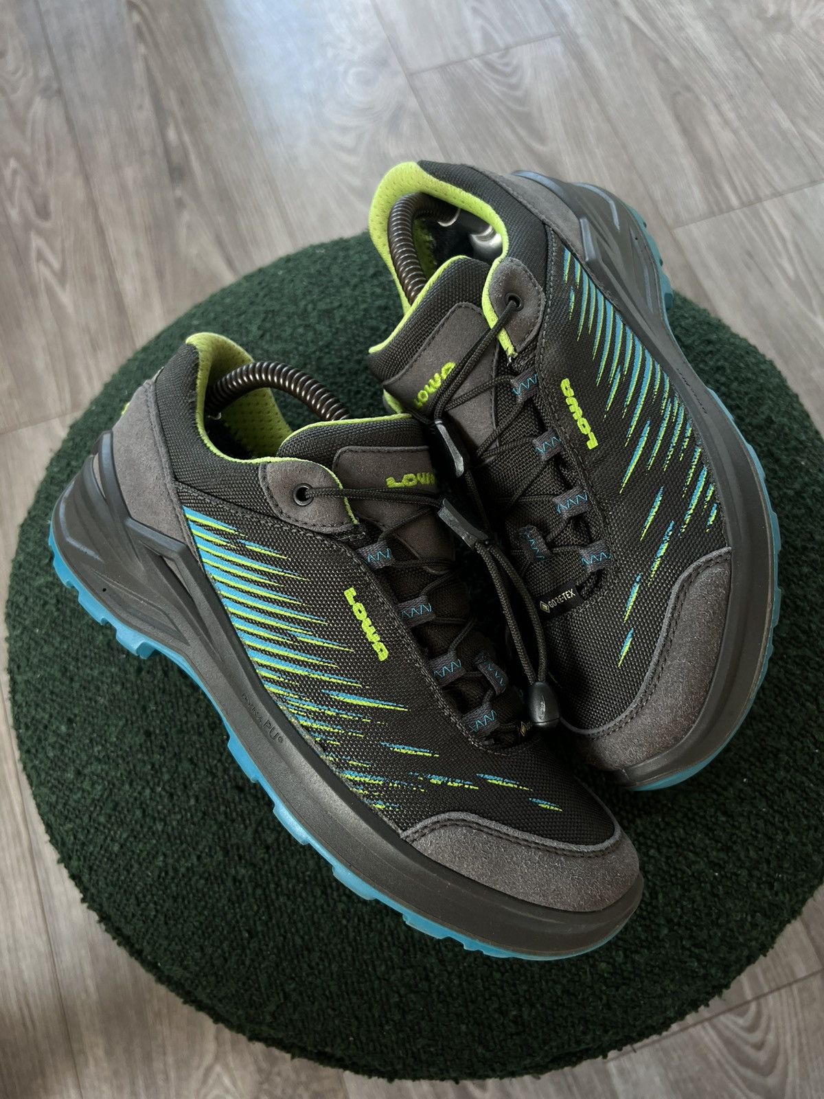 LOWA Lowa Gore Tex GTX LO Outdoor Gorpcore Waterproof Sneakers Size US 5.5 / EU 38 - 3 Thumbnail