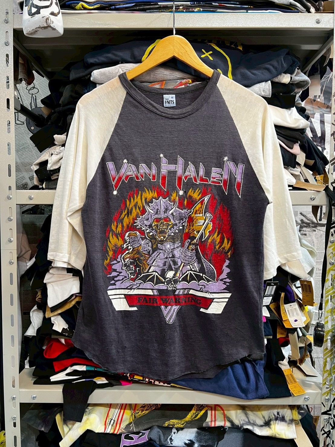 Band Tees Van Halen fair warning 1981’s Size US L / EU 52-54 / 3 - 1 Thumbnail