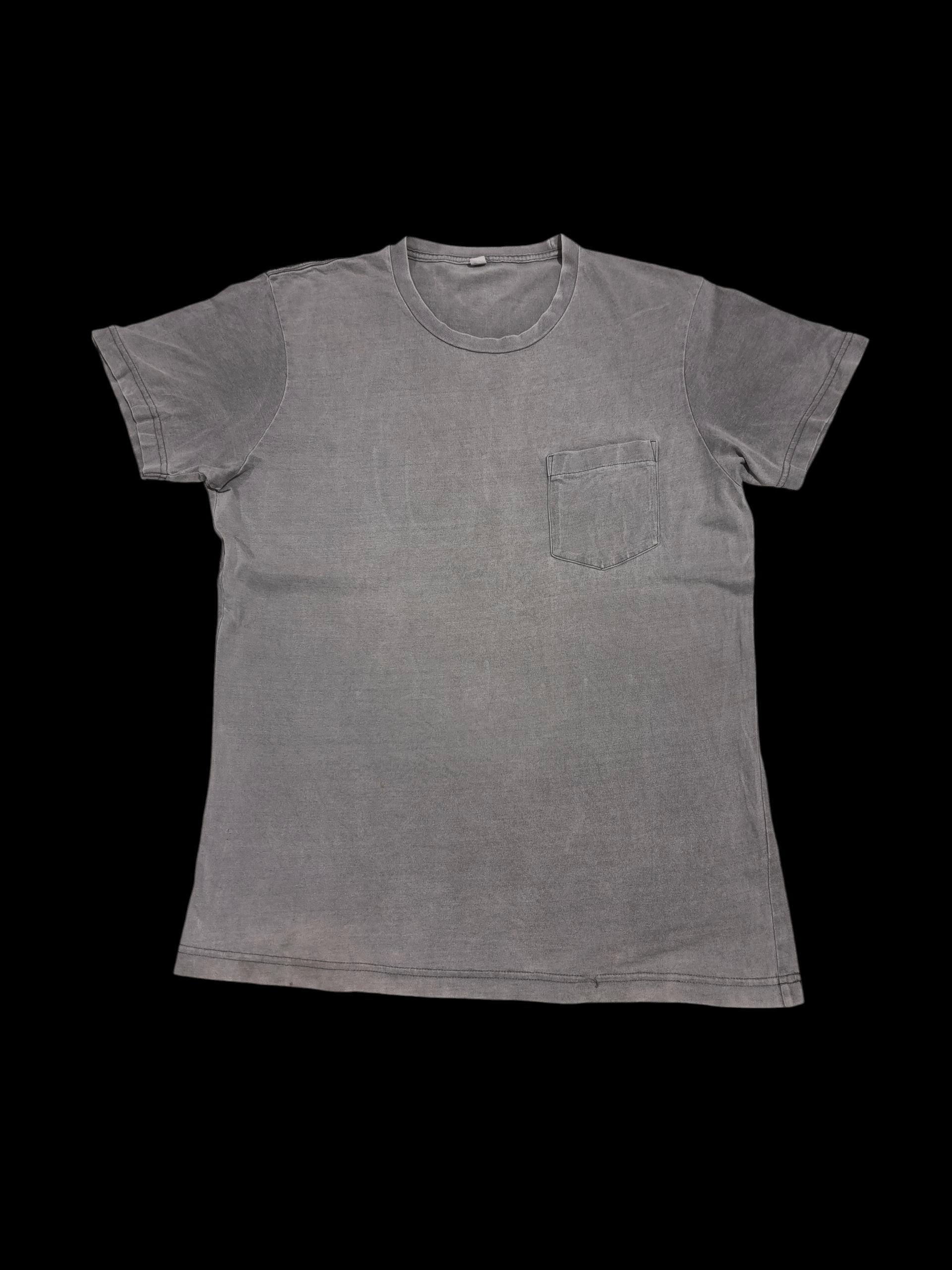 GU Thrashed Faded Uniqlo Tee Size M / US 6-8 / IT 42-44 - 1 Thumbnail