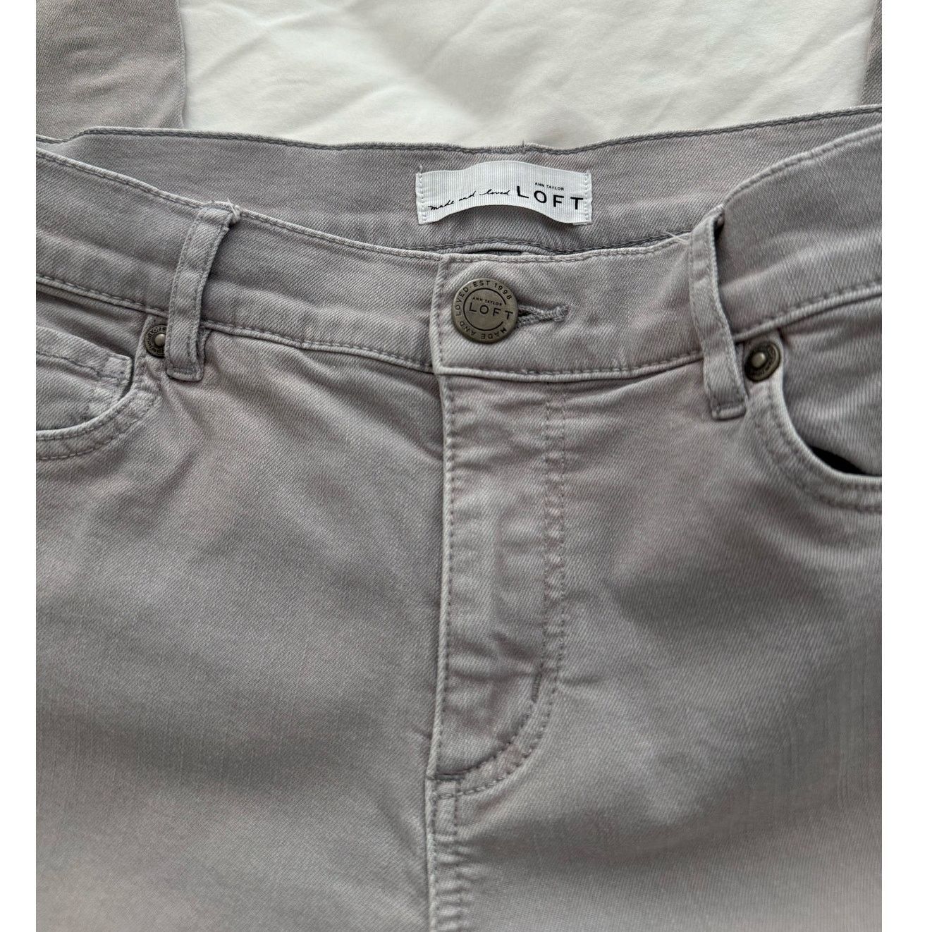 Loft Loft Skinny Crop Gray Jeans Size 26/2 Size 26" / US 2 / IT 38 - 3 Thumbnail
