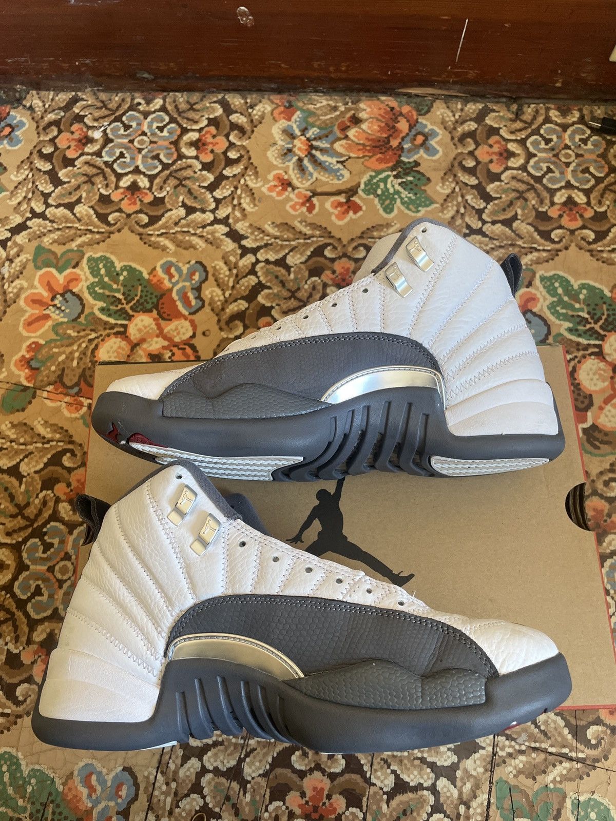 jordan 12 dark grey size 7