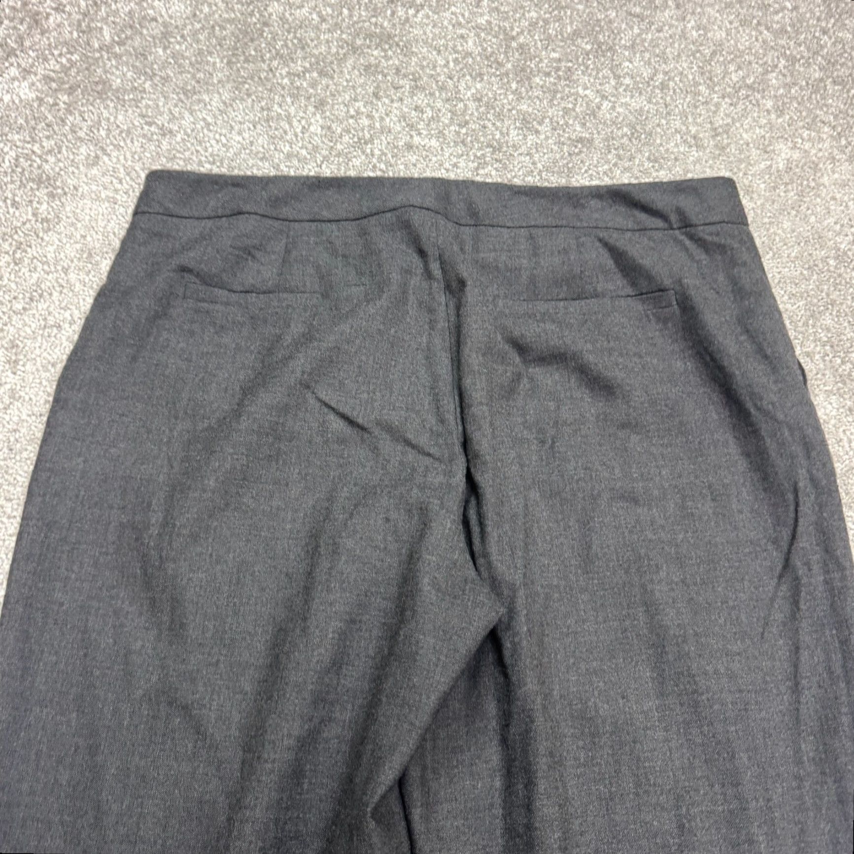Club Monaco Club Monaco Pants Women 12 Charcoal Gray Wool Blend Tapered Jogger Trouser 37x26 Size 34" / US 12 / IT 48 - 5 Thumbnail
