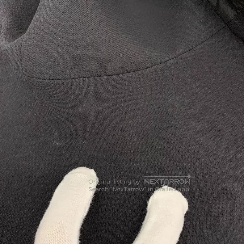 Louis Vuitton Louis Vuitton 22 Black Wool Zip Crew Neck Short Sleeve Dre Size XXS / US 00 / IT 34 - 9 Thumbnail