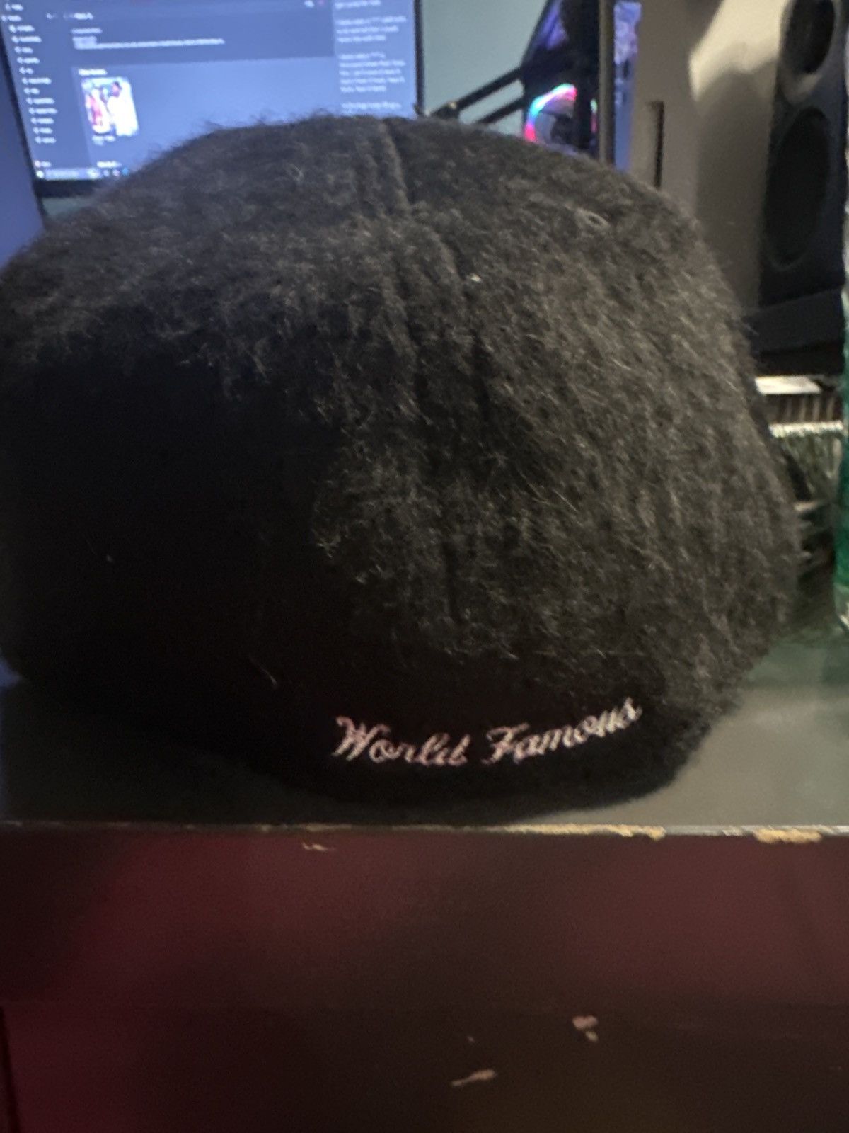 New Era × Supreme Supreme Velor Hat Size ONE SIZE - 6 Thumbnail
