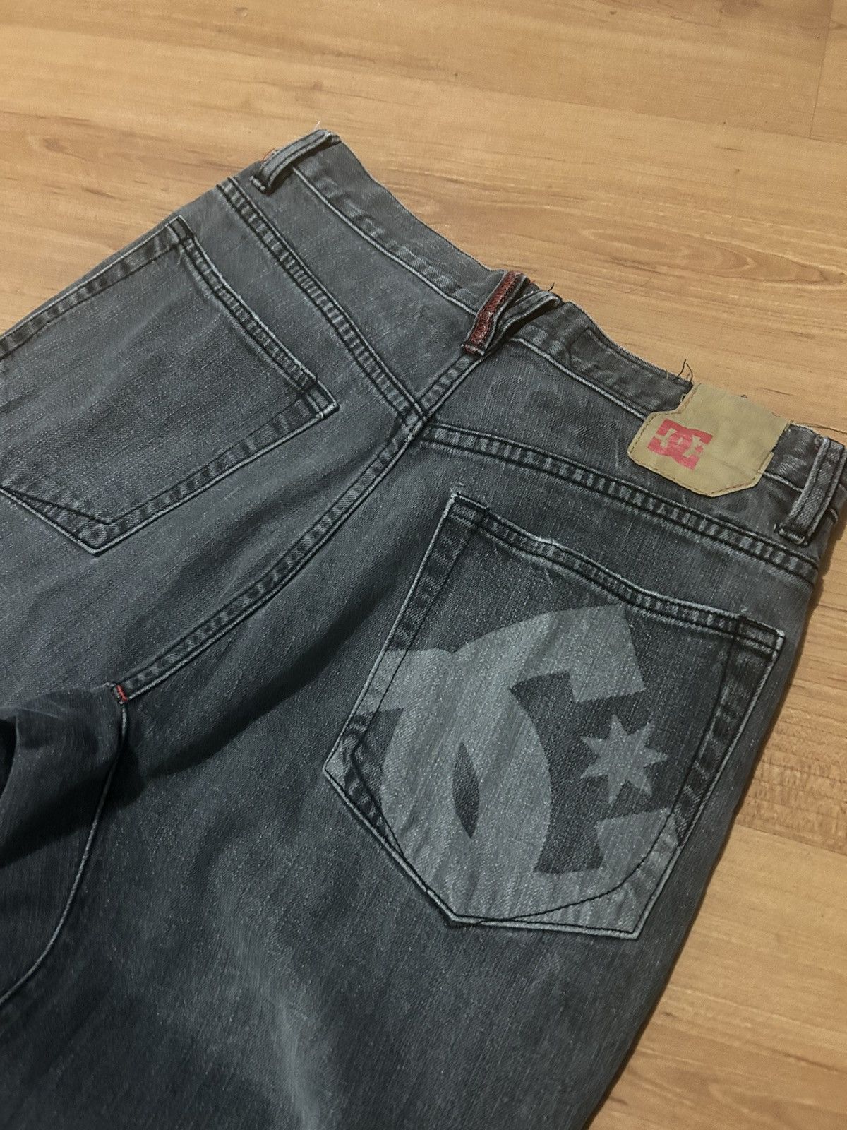 DC Crazy Y2K Vintage Dc Shors Straight Faded Denim Jeans Size US 30 / EU 46 - 5 Thumbnail