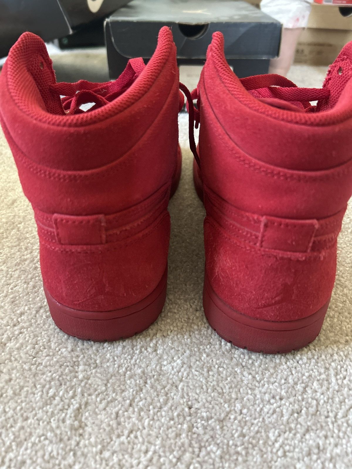 Jordan Brand Air Jordan 1 Retro High Red Suede Size US 9 / EU 42 - 5 Thumbnail