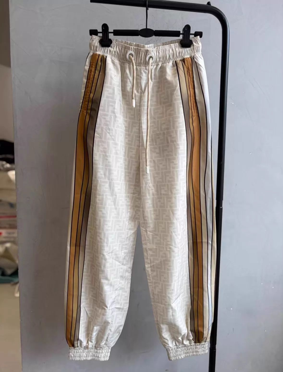 Fendi Fendi All-Over FF Monogram Sweatpants 99 New XS Size 25" / US 0 / IT 36 - 1 Thumbnail