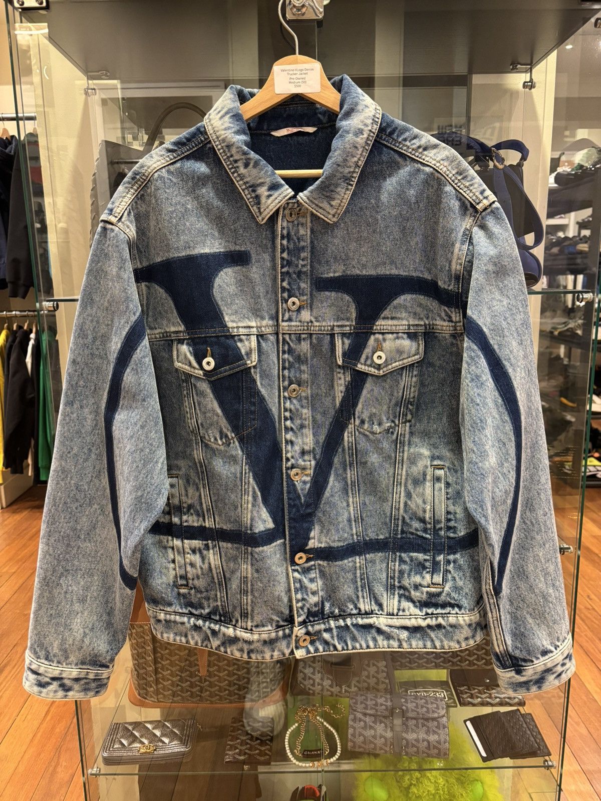 Valentino Valentino V LogoDenim Trucker Jacket Size US M / EU 48-50 / 2 - 1 Thumbnail