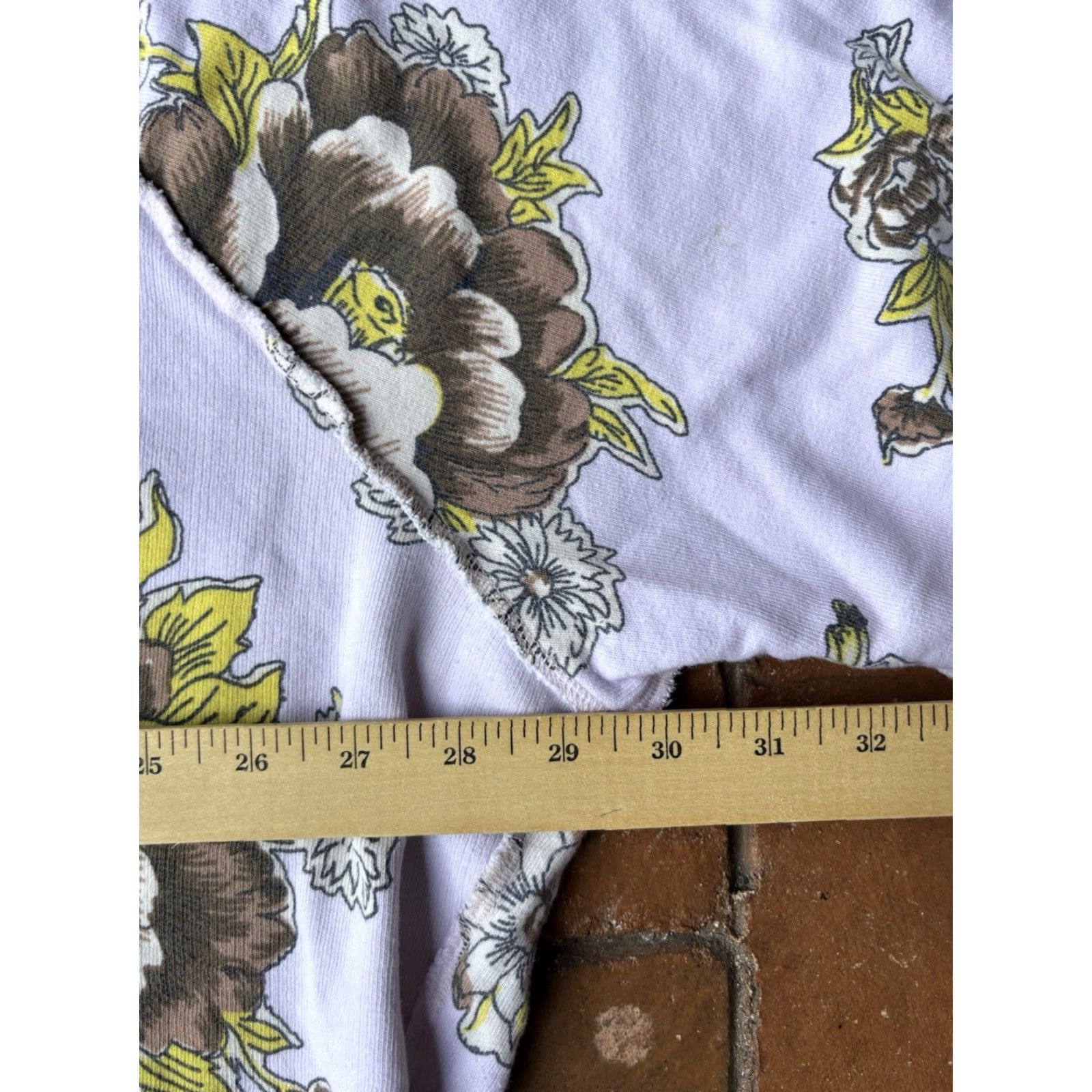 Free People VINTAGE Free People Sweatshirt Women’s M Pink Floral Oversized Bohemian Logo Pullover Crew Neck Activewear 90s Womens Size M / US 6-8 / IT 42-44 - 5 Thumbnail