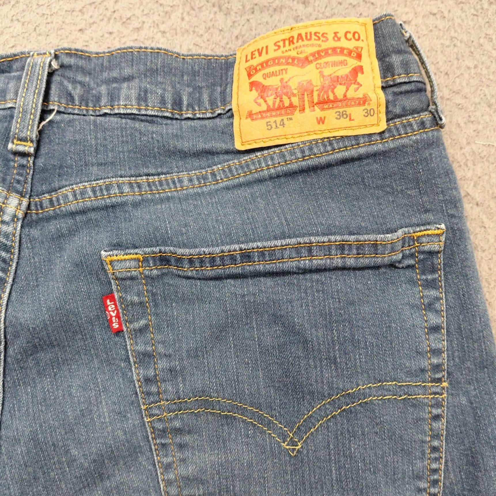 Levi's Levi's 514 Jeans Mens 36x30 Blue Medium Wash Denim Slim Straight Leg Preppy Casual USA 90s Mens Regular Jeans Size US 36 / EU 52 - 4 Thumbnail