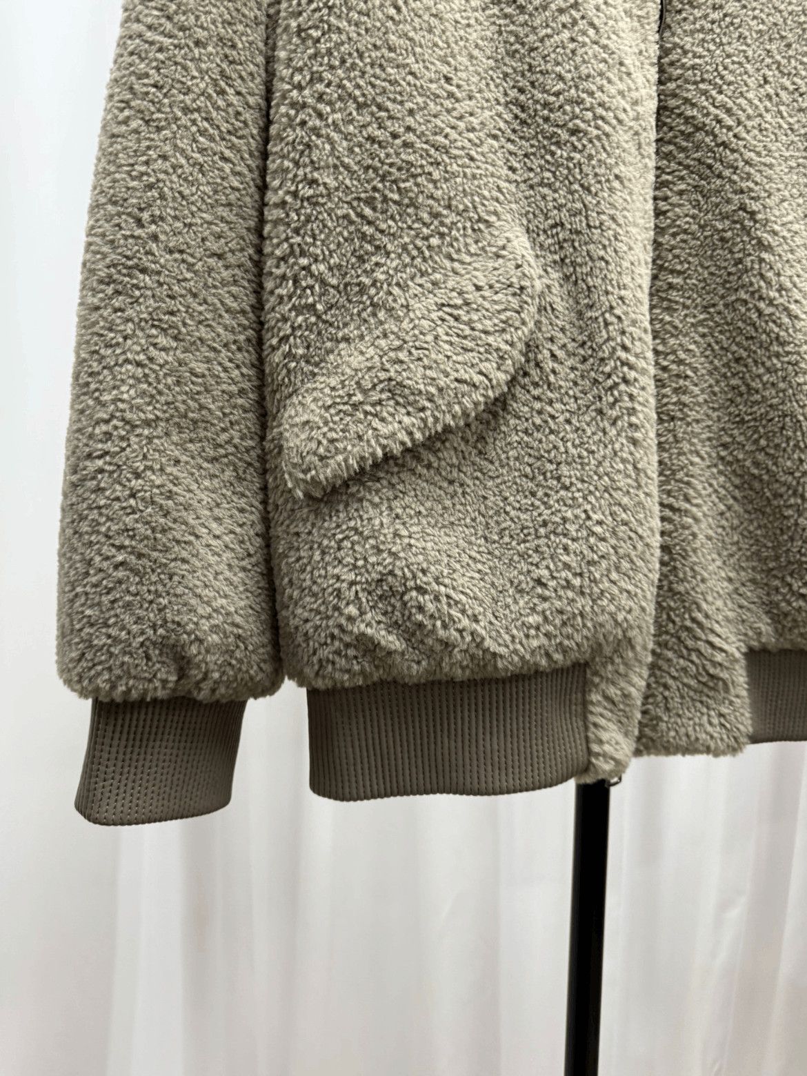 Helmut Lang Helmut Lang Fur Jacket Size US XL / EU 56 / 4 - 3 Thumbnail