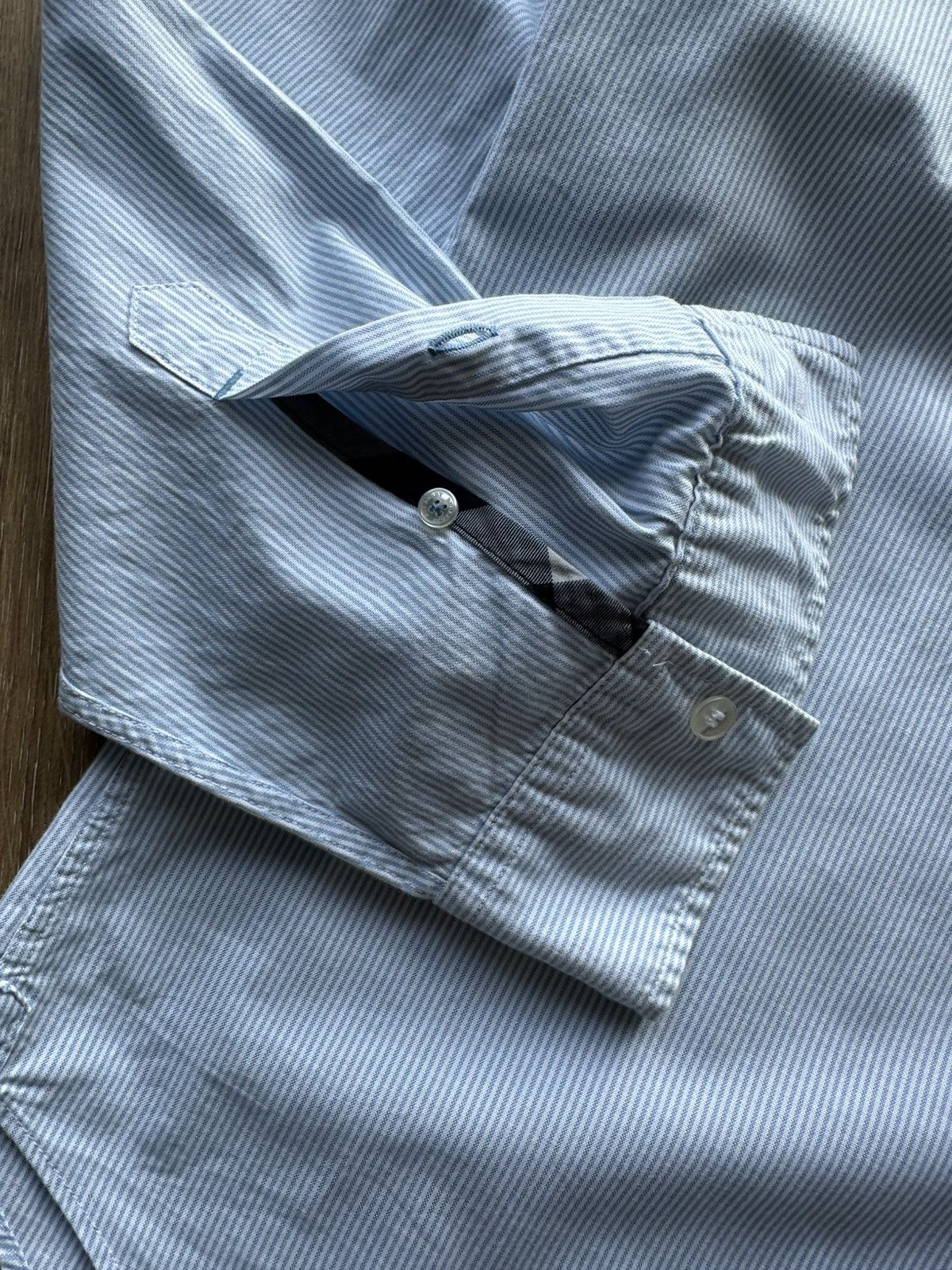 Burberry Burberry Brit Blue striped shirt Size US XL / EU 56 / 4 - 5 Thumbnail