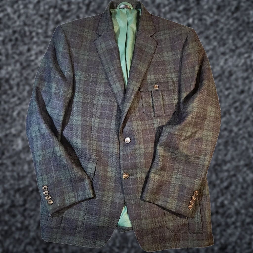 Izod VINTAGE IZOD Blazer Mens Sport Coat Plaid Wool Green Blue 40s 2 Button Notch Lapel Jacket Size 40R - 1 Thumbnail
