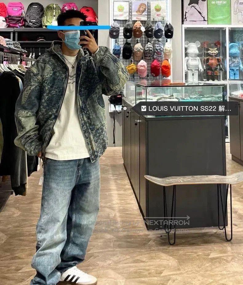 Louis Vuitton Louis Vuitton Blue Denim Logo Jacket. Size US L / EU 52-54 / 3 - 1 Thumbnail