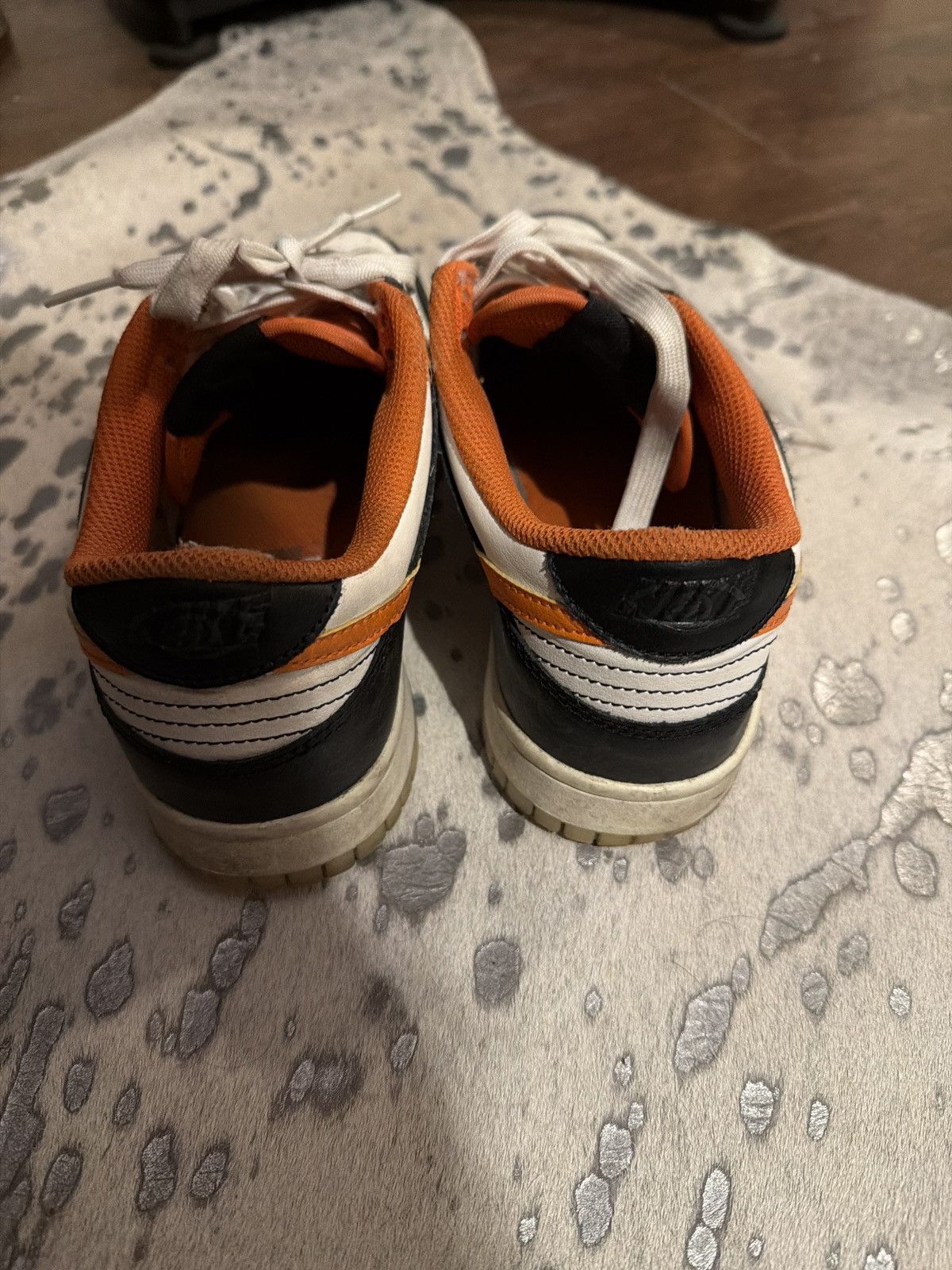 Nike Halloween dunks size 6.5Y Size US 6.5 / EU 39-40 - 4 Thumbnail