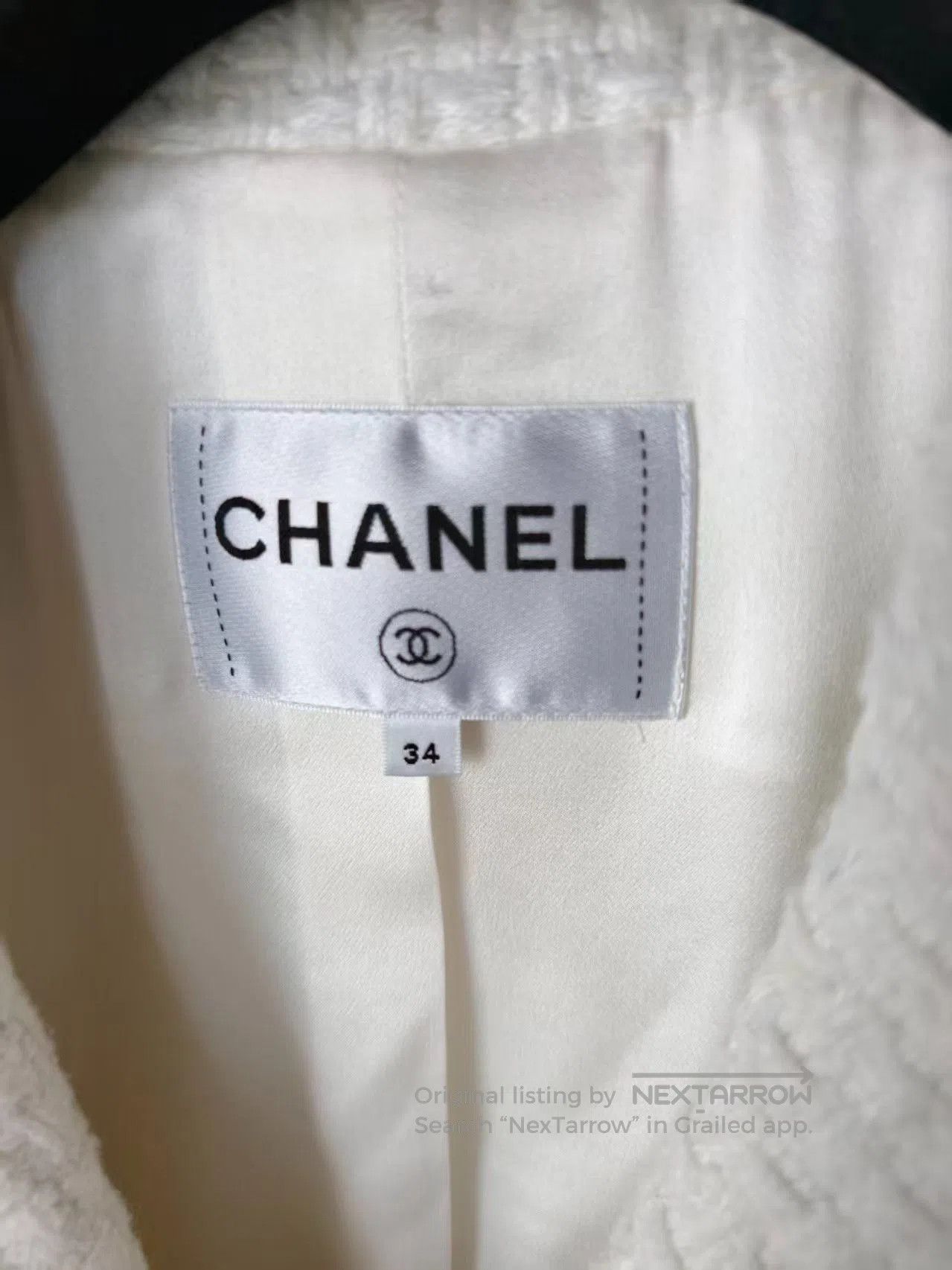 Chanel Chanel Genuine Women's Coat. Size M / US 6-8 / IT 42-44 - 3 Thumbnail
