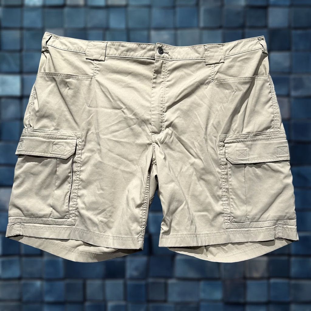 Vintage Duluth Trading Mens 3XL Beige Performance Shorts Dry on the Fly 9" Nylon Size US 36 / EU 52 - 1 Thumbnail