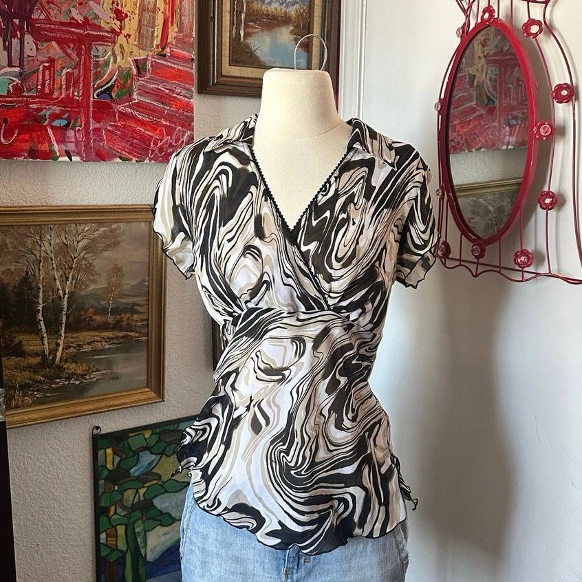 Other blue diamond black white brown swirl blouse Size XS / US 0-2 / IT 36-38 - 1 Thumbnail