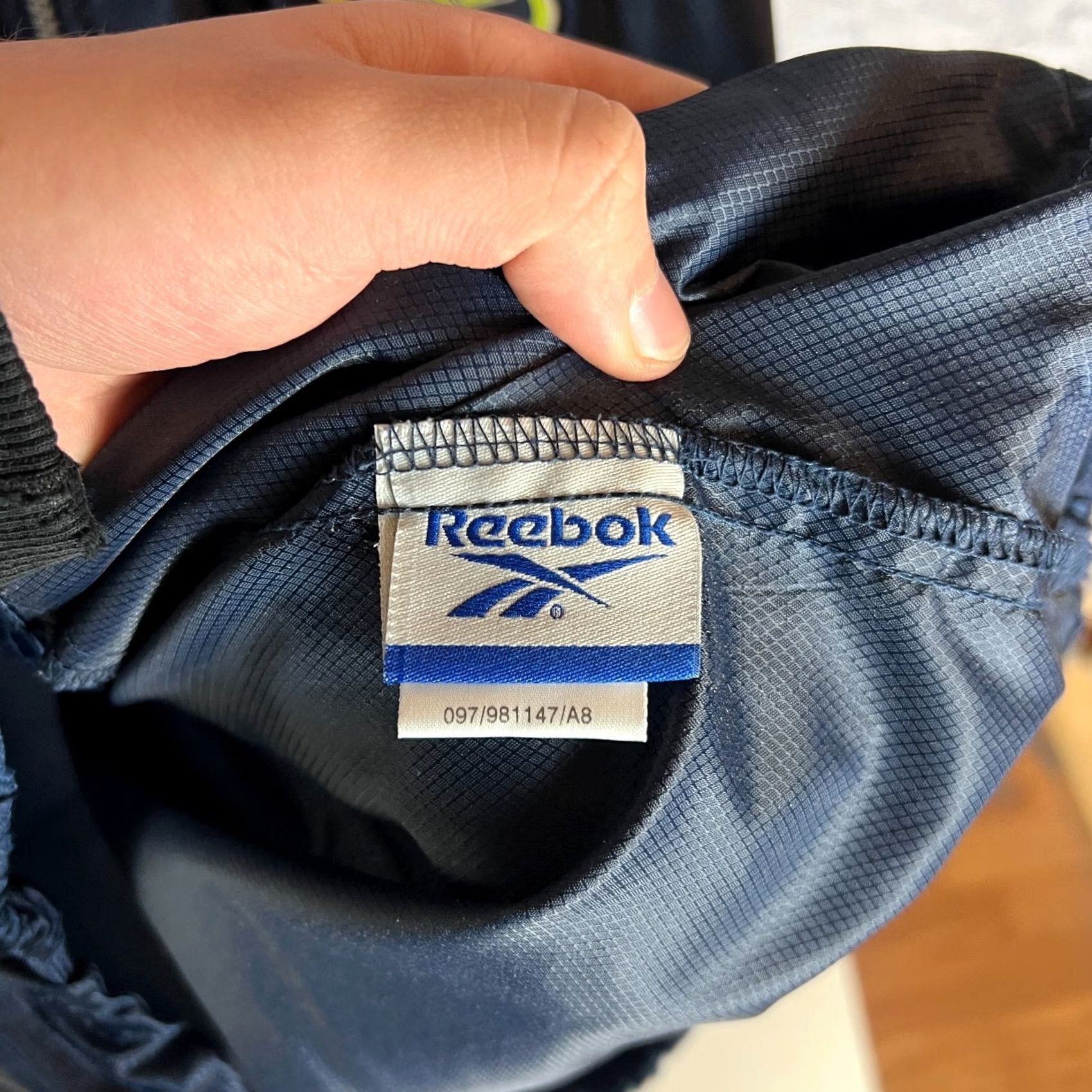 Reebok VINTAGE Reebok Track Jacket Men’s Blue Nylon L Jacket Size US L / EU 52-54 / 3 - 6 Thumbnail